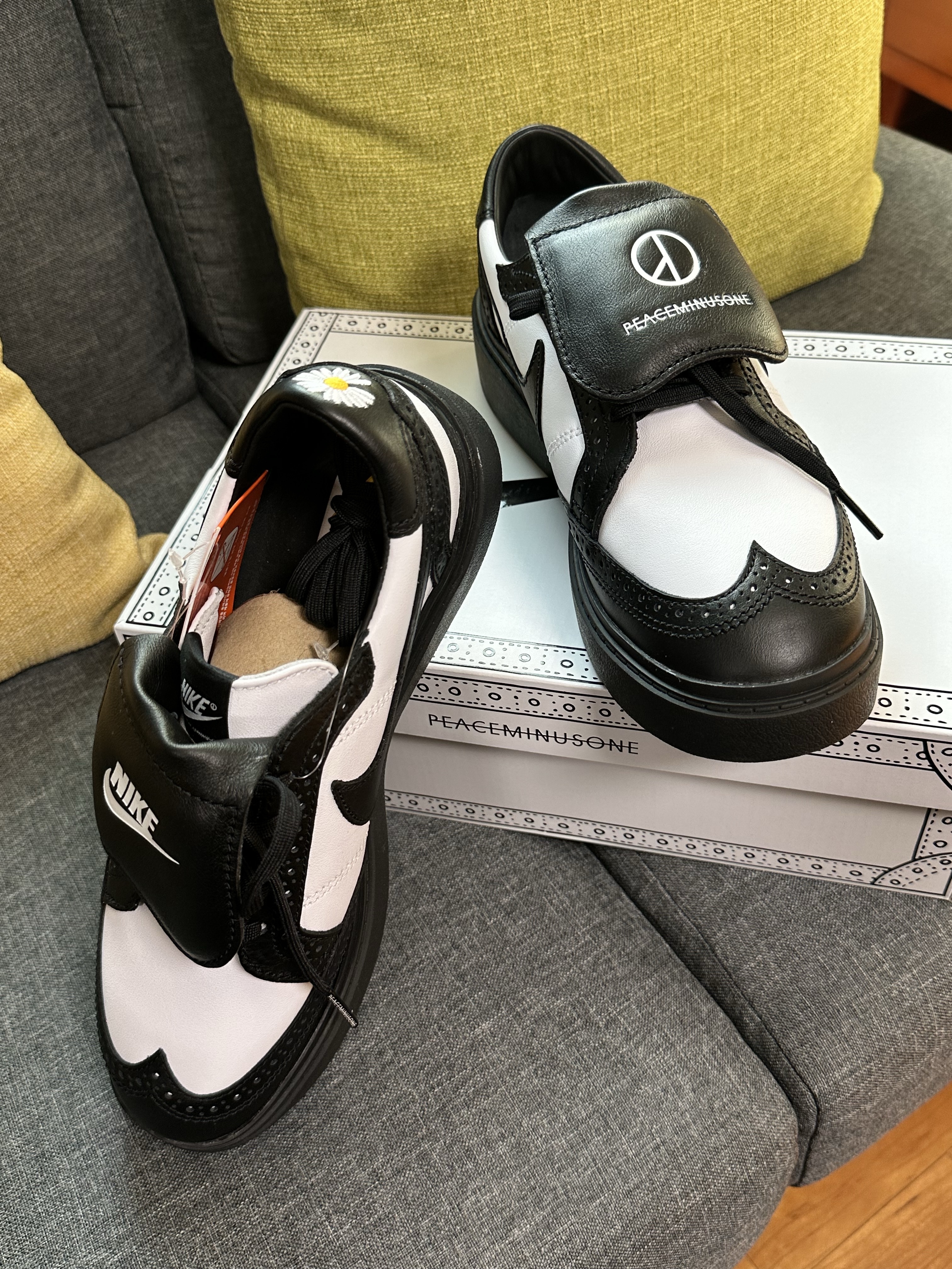 Nike x Peaceminusone Kwondo1 Black and White 착용 스타일