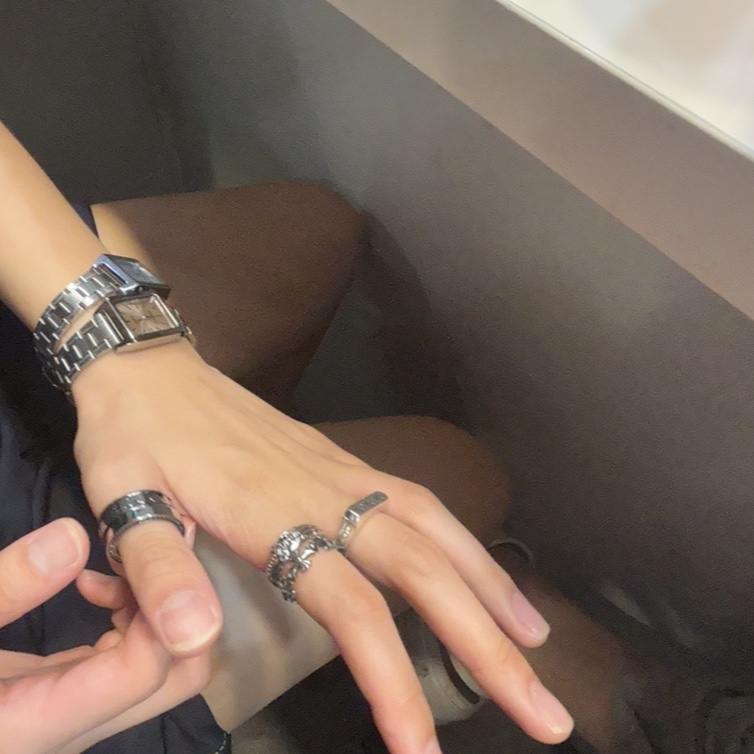 Diesel Dx1170 Stainless Steel Ring Set Silver Black (Set of 2) 착용 스타일