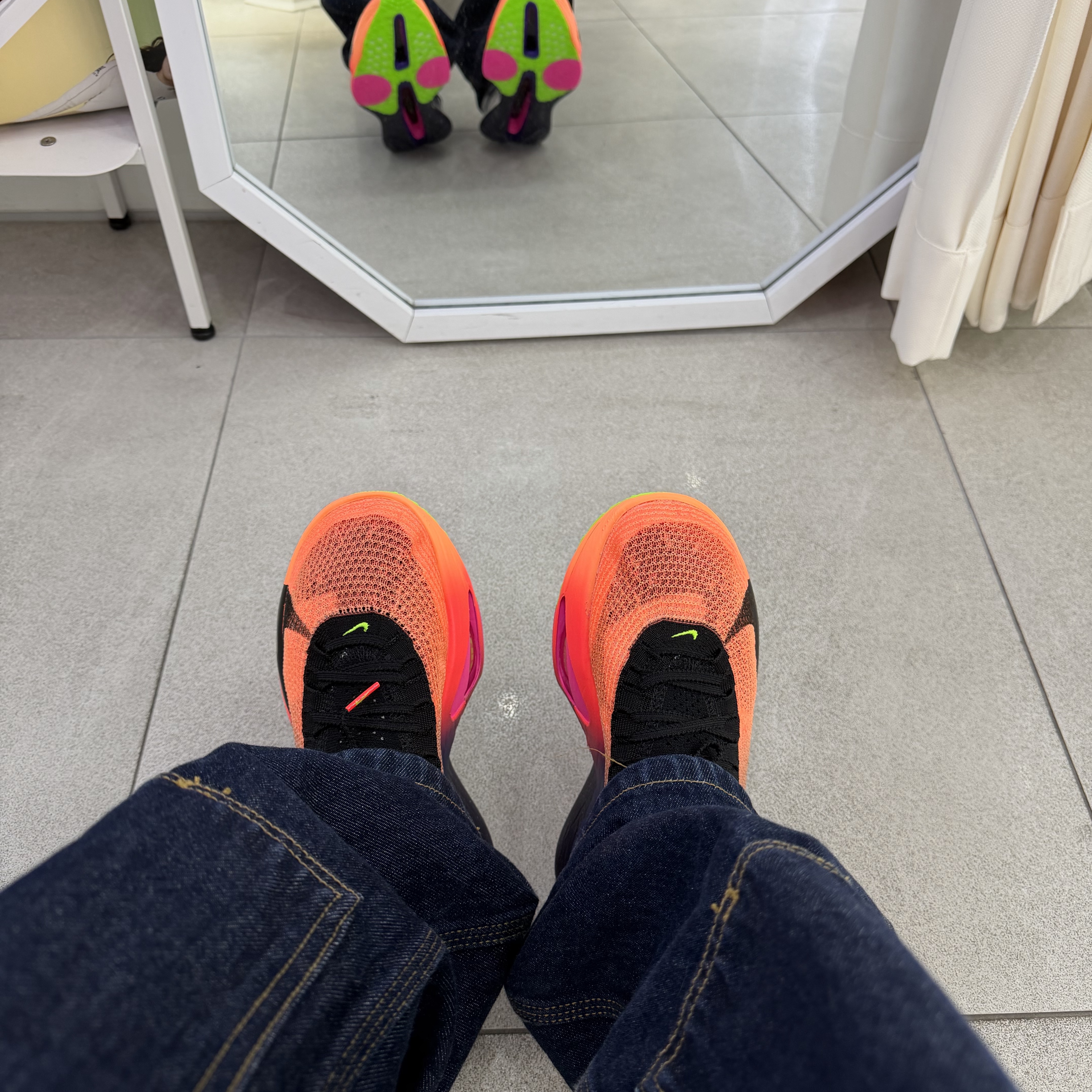 Nike Alphafly 3 Orange Pulse Purple Dynasty 착용 스타일