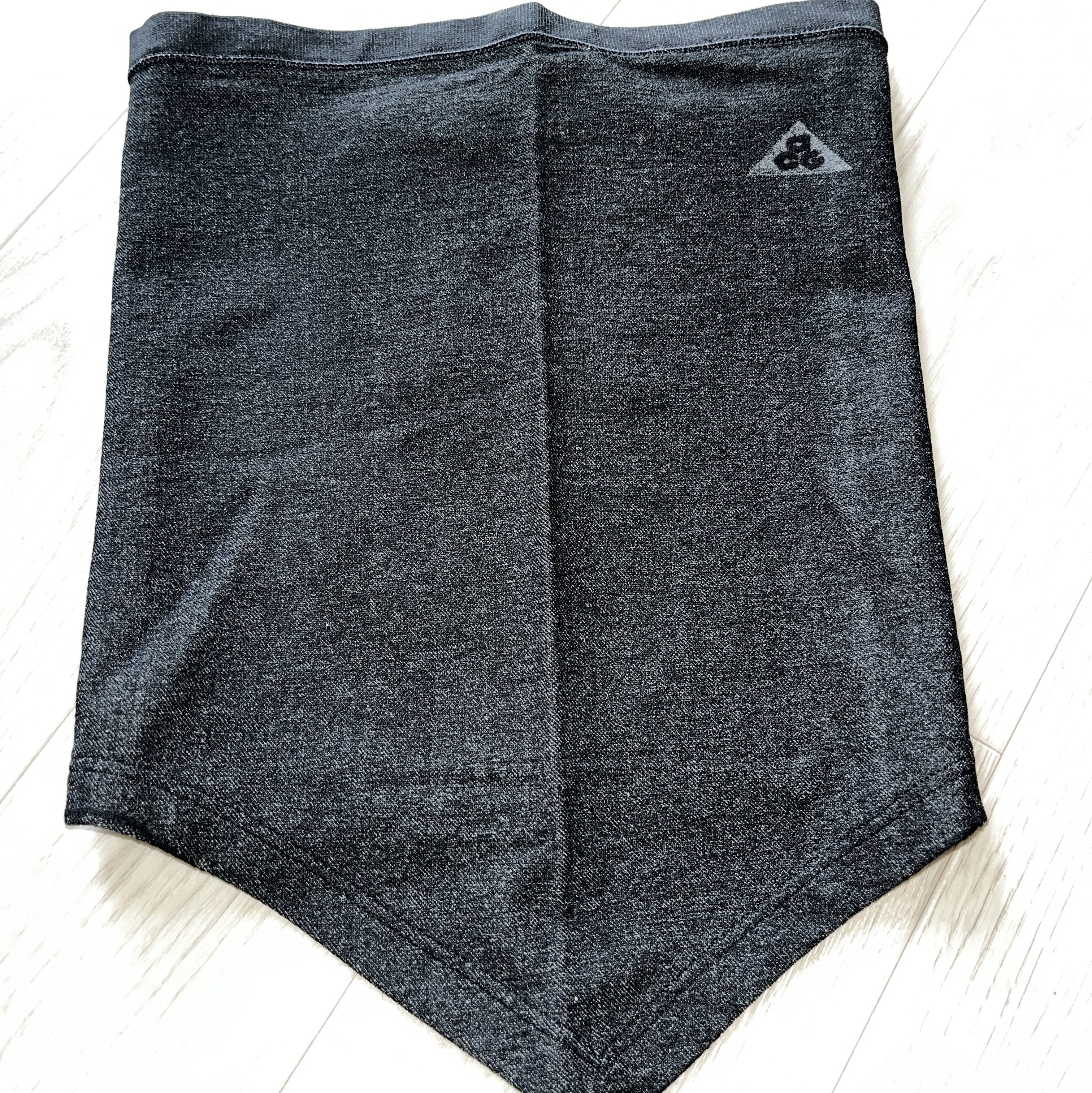 Nike ACG Seamless Wrap Black 착용 스타일