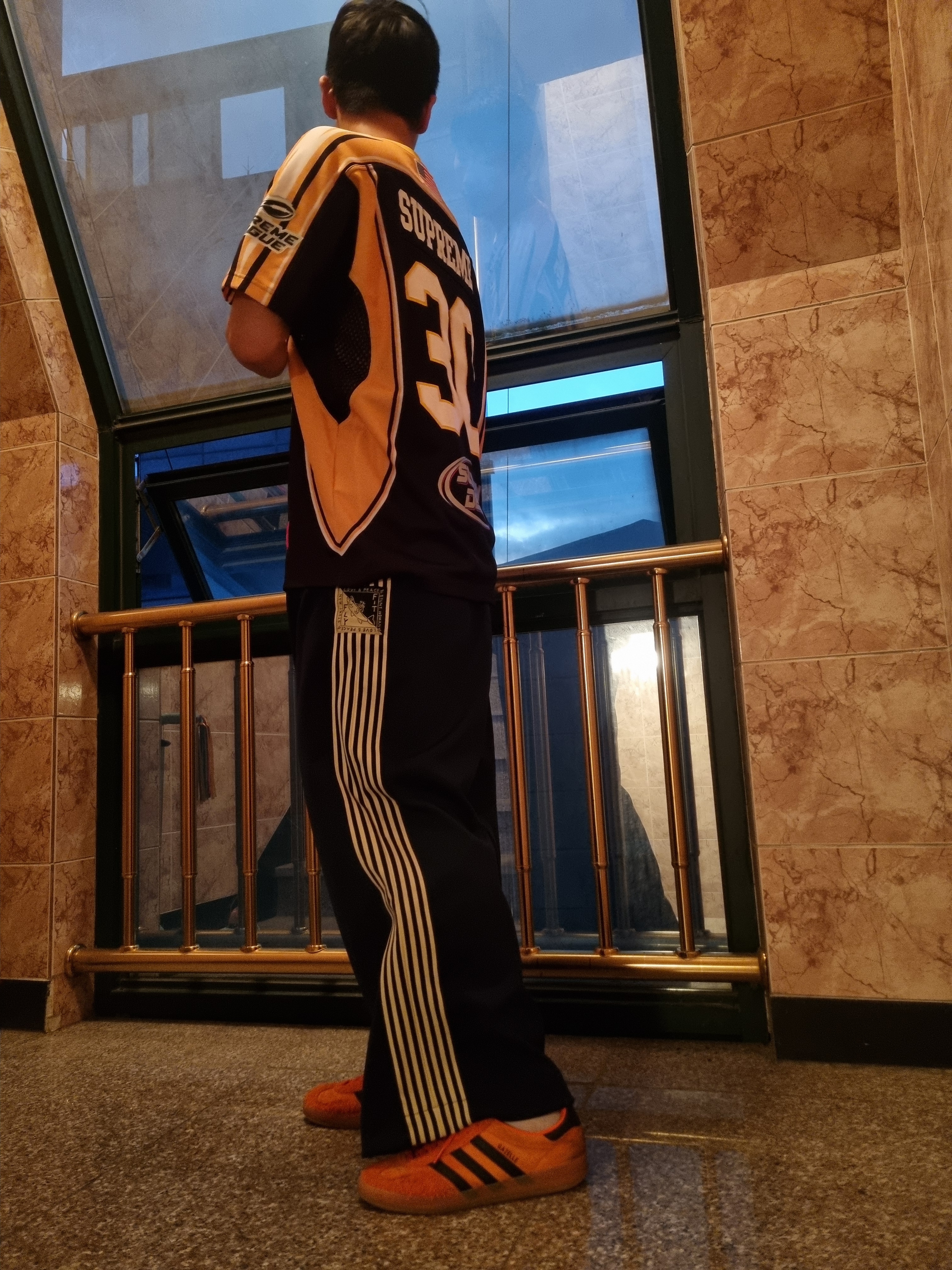 Kapital Smooth Jersey Sailor Baggy Track Pants Banner Stripe Navy, Supreme Sudden Death Football Jersey Black - 24SS 착용 스타일