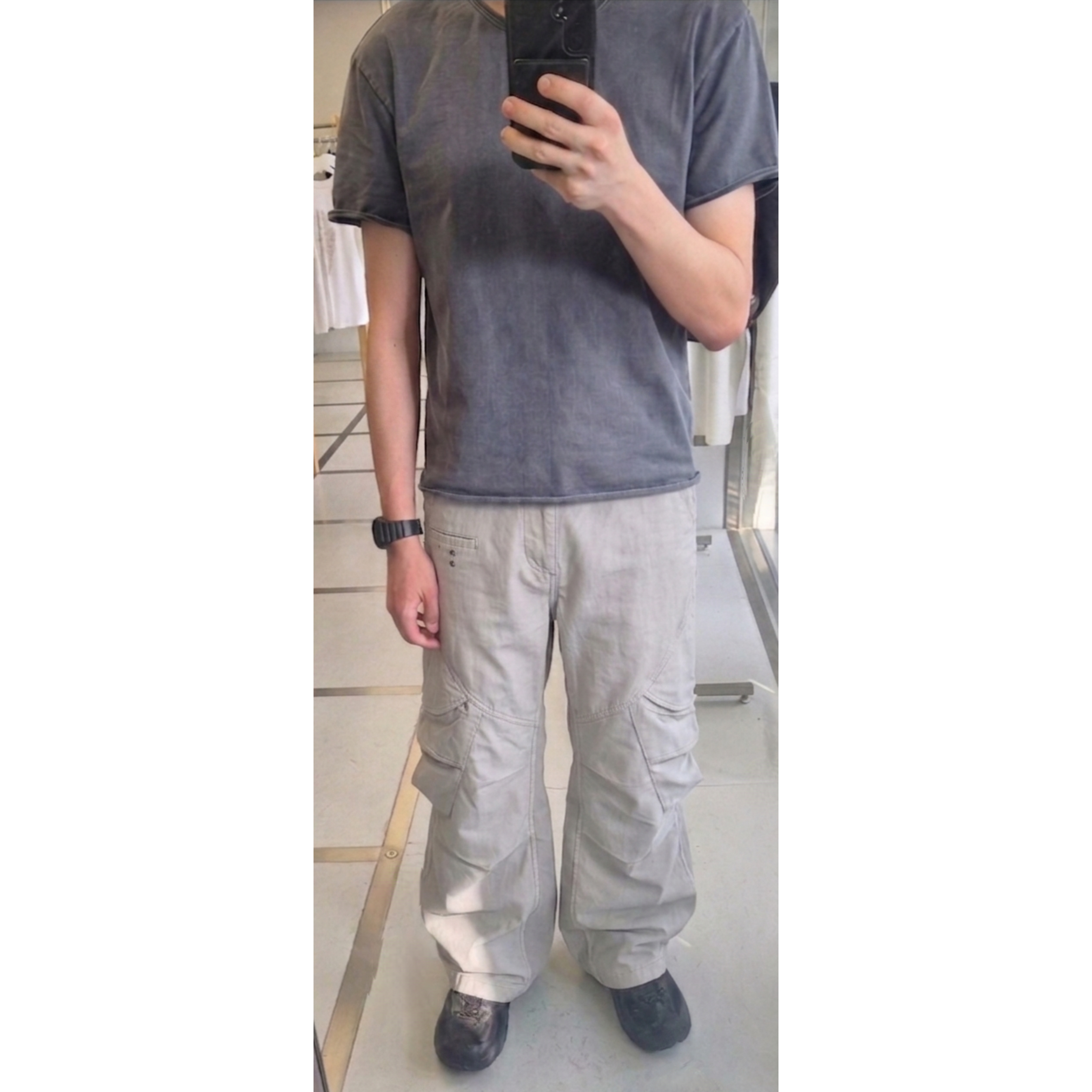 Hoka Hopara 2 Black, Ignota Core:15 Shell Cargo Pants Stone Grey 착용 스타일 - 1
