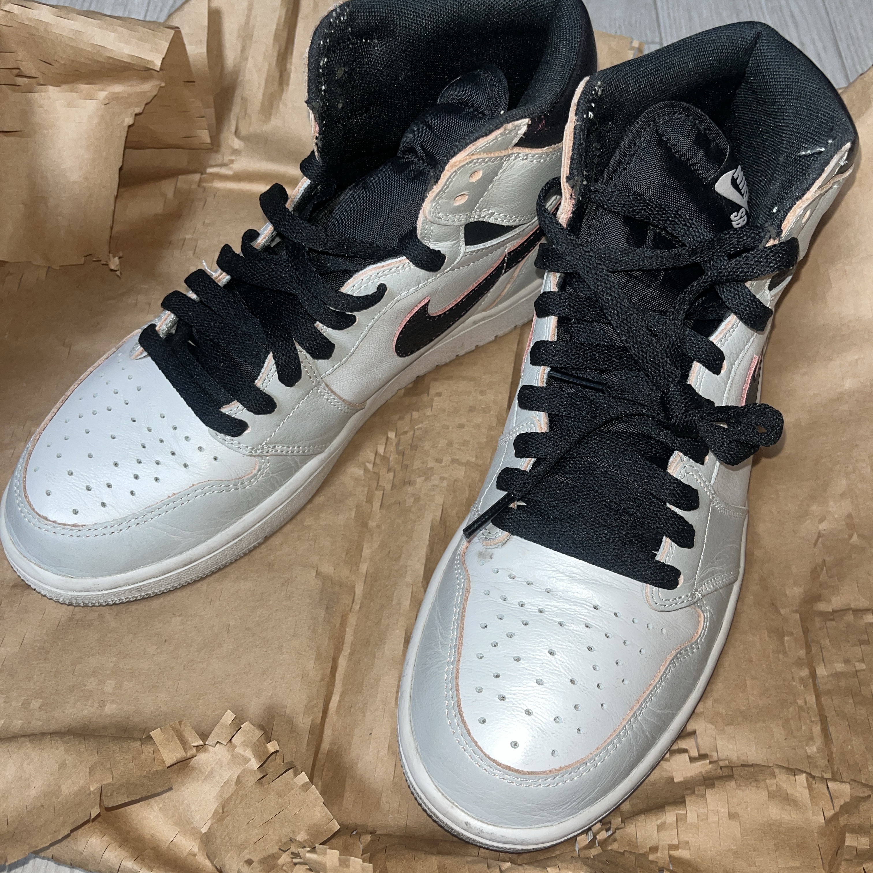 Jordan 1 Retro High OG Defiant SB NYC to Paris 착용 스타일