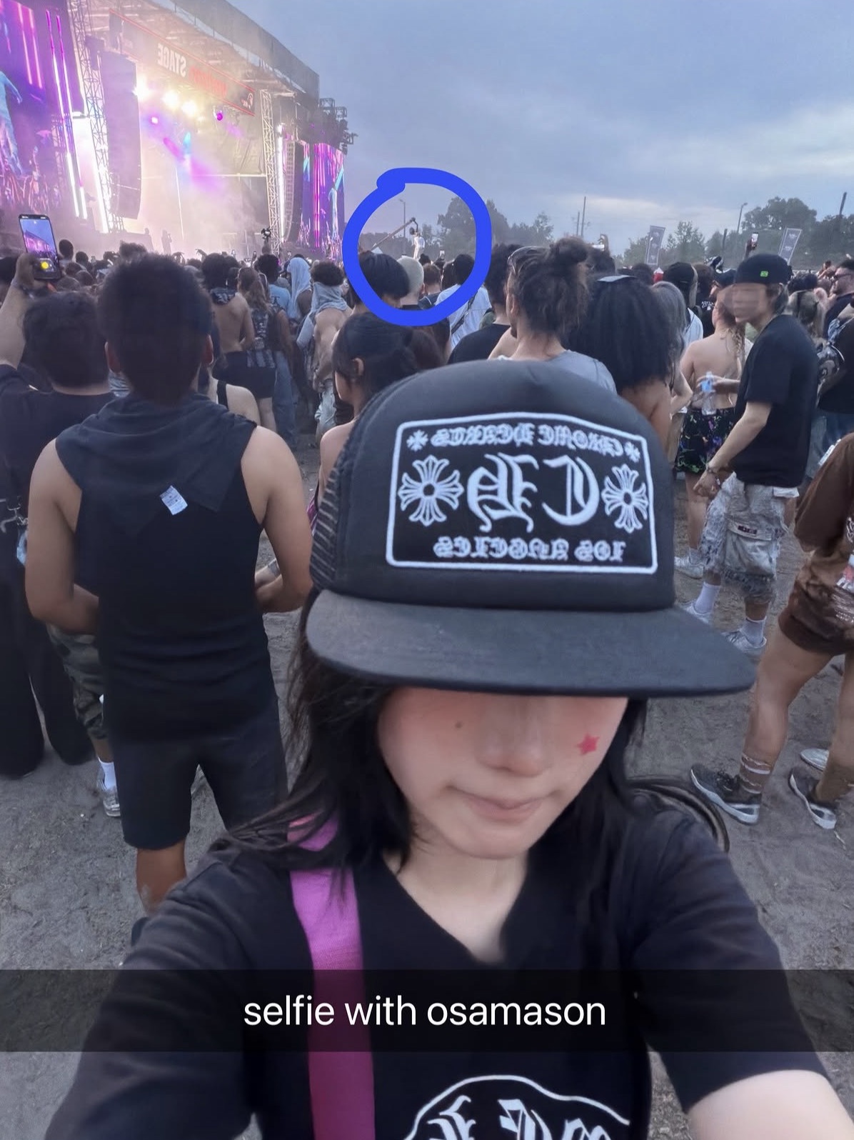 Chrome Hearts CH Las Vegas Trucker Hat Black 착용 스타일