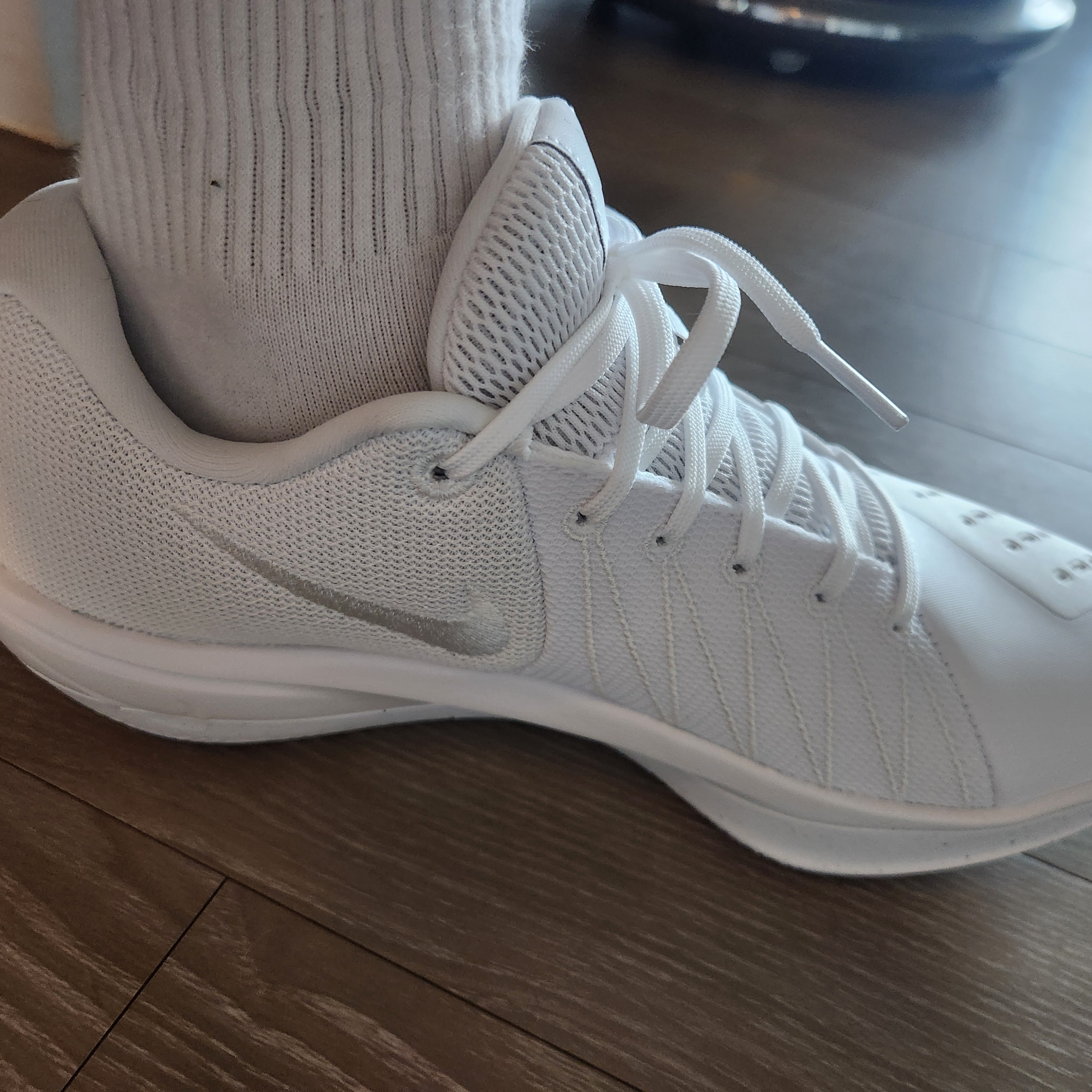 Nike G.T. Cut Academy 2 EP White Wolf Grey 착용 스타일 - 1