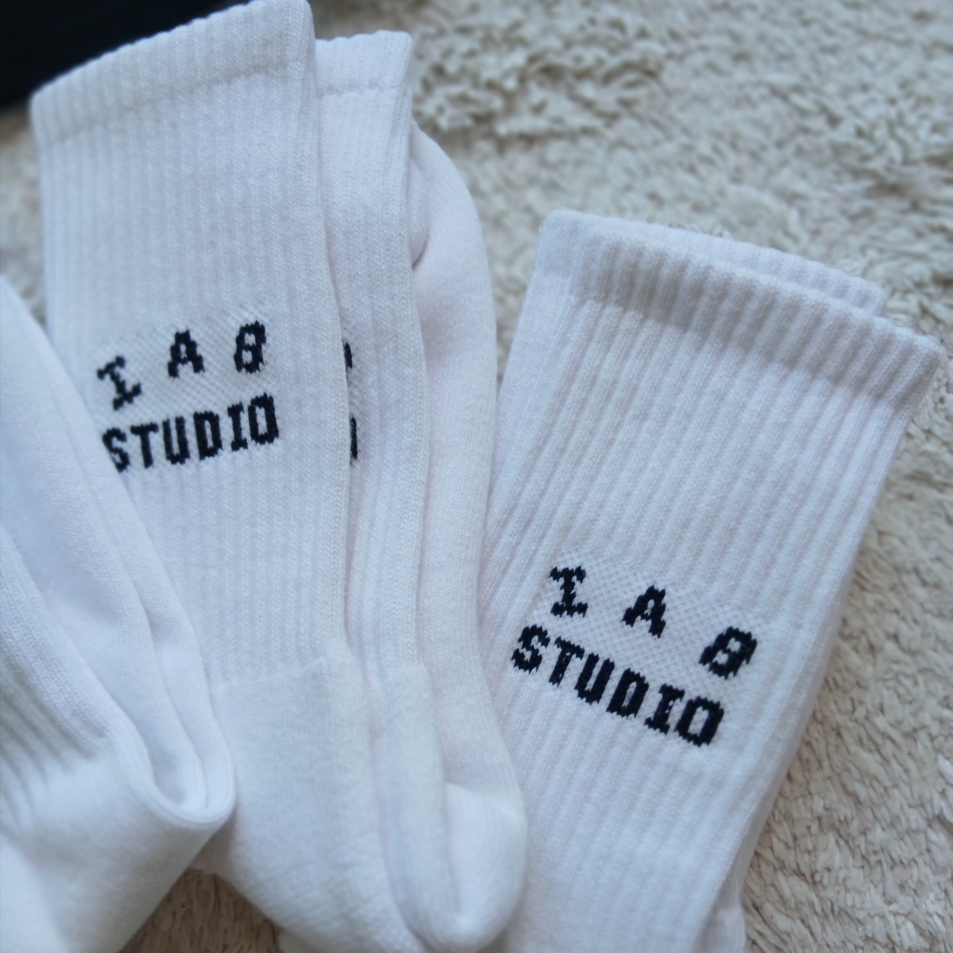 IAB Studio Socks White Black (5 Pack), IAB Studio Socks White (5 Pack) 착용 스타일 - 3