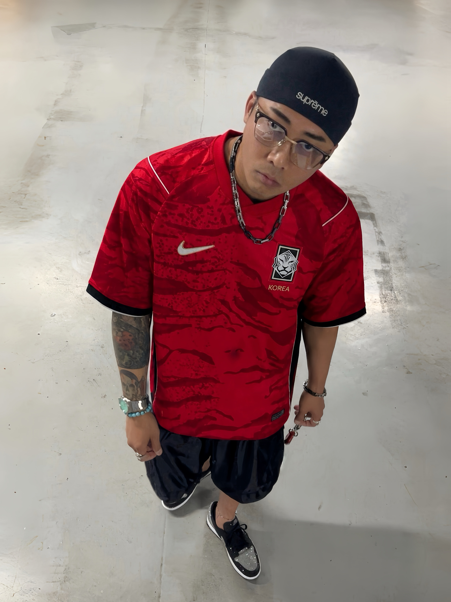 Supreme Base Layer Beanie Black - 26SS, Nike Korea 2026 Stadium Home Dri-Fit Soccer Replica Jersey Global Red Black (Non Marking Ver.) 착용 스타일