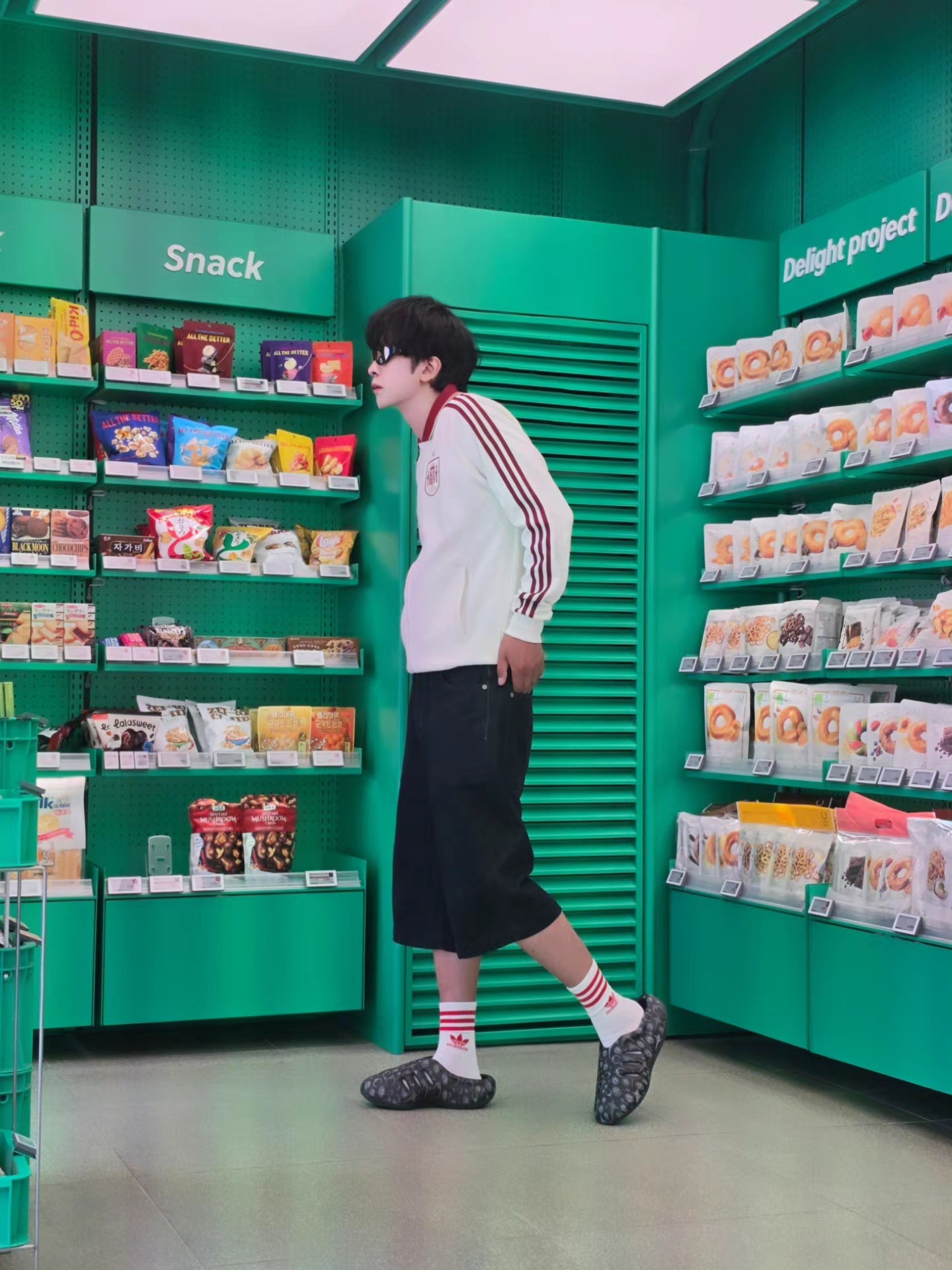 Adidas Spain Away Anthem Jacket Off White - KR Sizing (Non Marking Ver.), Adidas Spain Away Anthem Jacket Off White - US Sizing (Non Marking Ver.) 착용 스타일 - 5