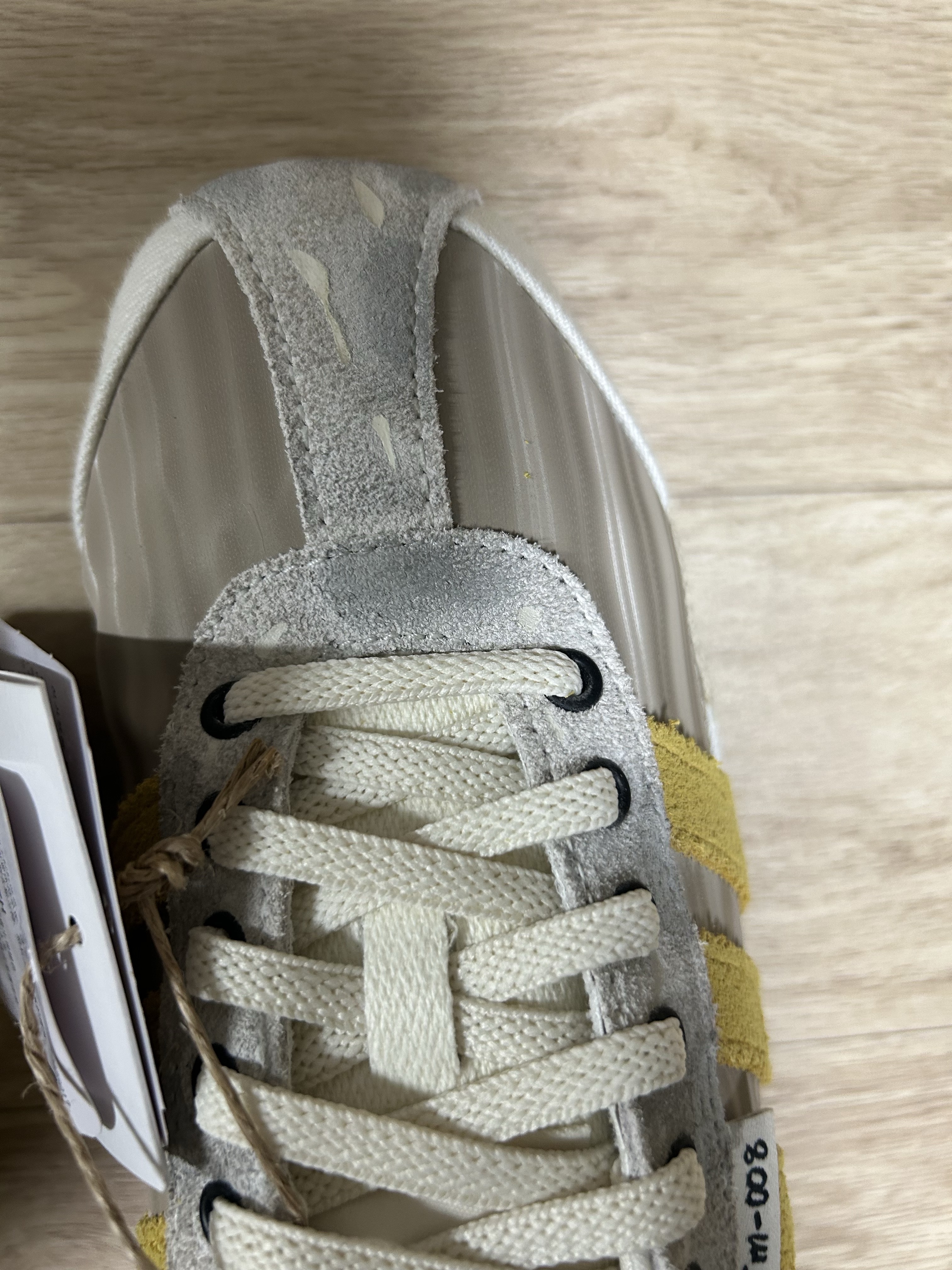 (W) Adidas x Song for the Mute 007 Tokyo Off White 착용 스타일