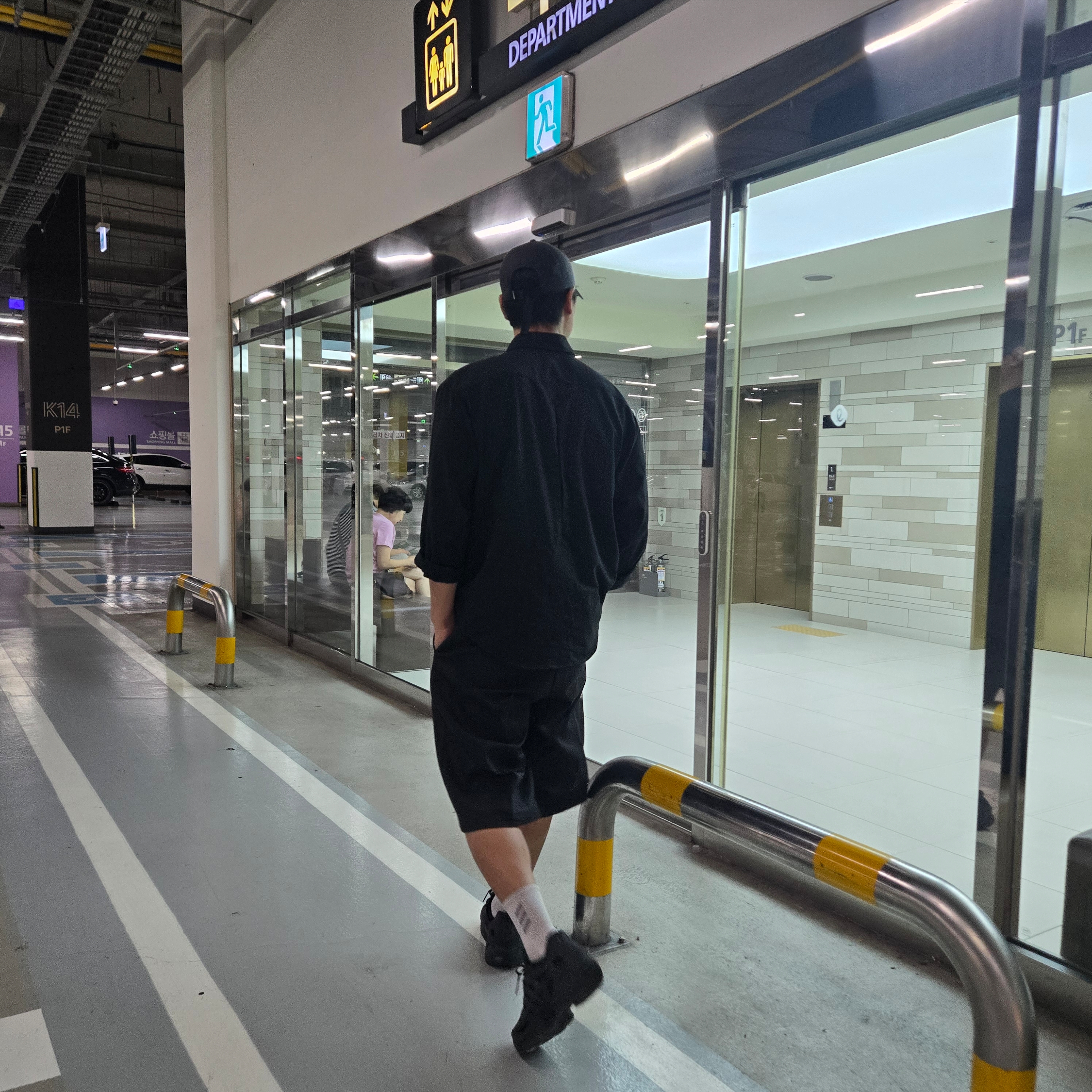 Nike ACG Trail Cap Black, Nike ACG Dri-Fit UV Devastation Trail Shirt Black Summit White - Asia 착용 스타일 - 6