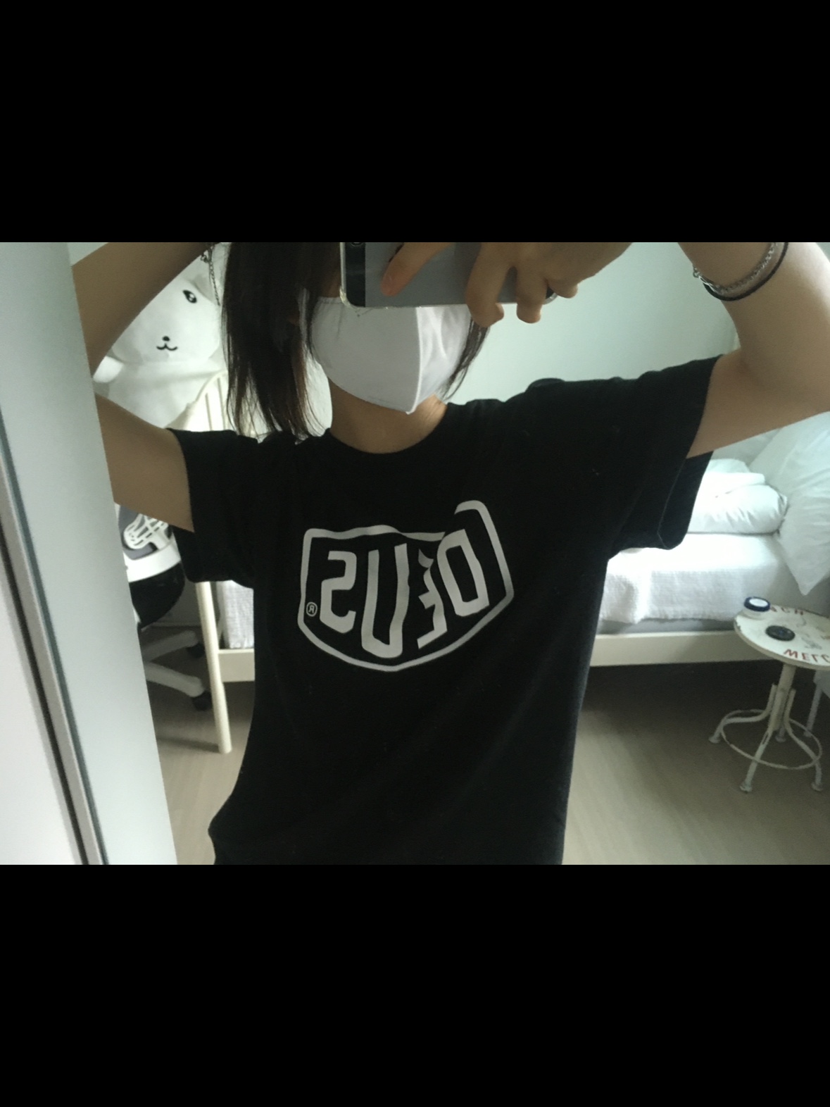 Deus Ex Machina Shield T-Shirt Black 착용 스타일 - 1