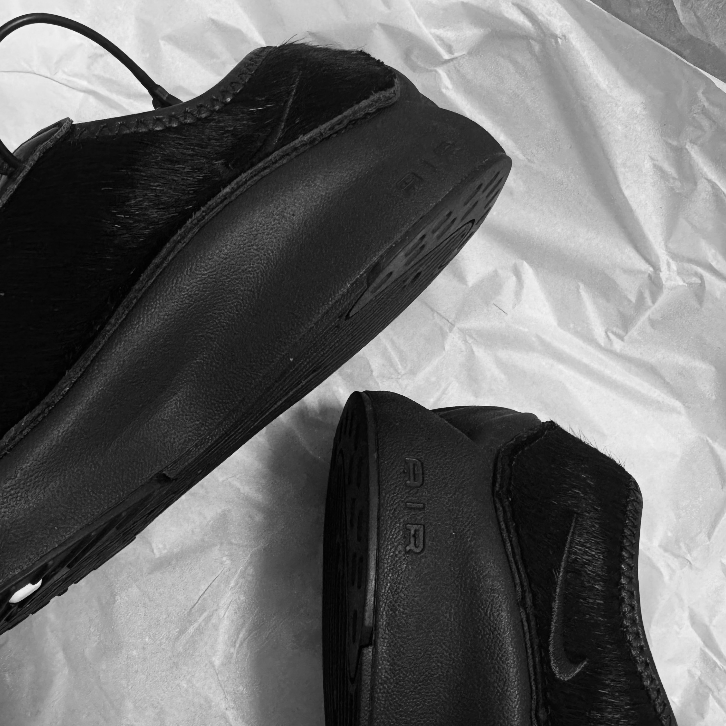 (W) Nike Air Superfly Black and Off Noir 착용 스타일 - 2