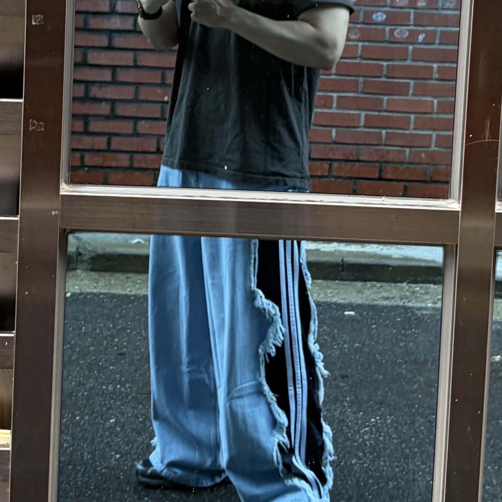 (W) Adidas Adilenium 5.0 Deconstructed Denim Pants Light Blue - KR Sizing 착용 스타일