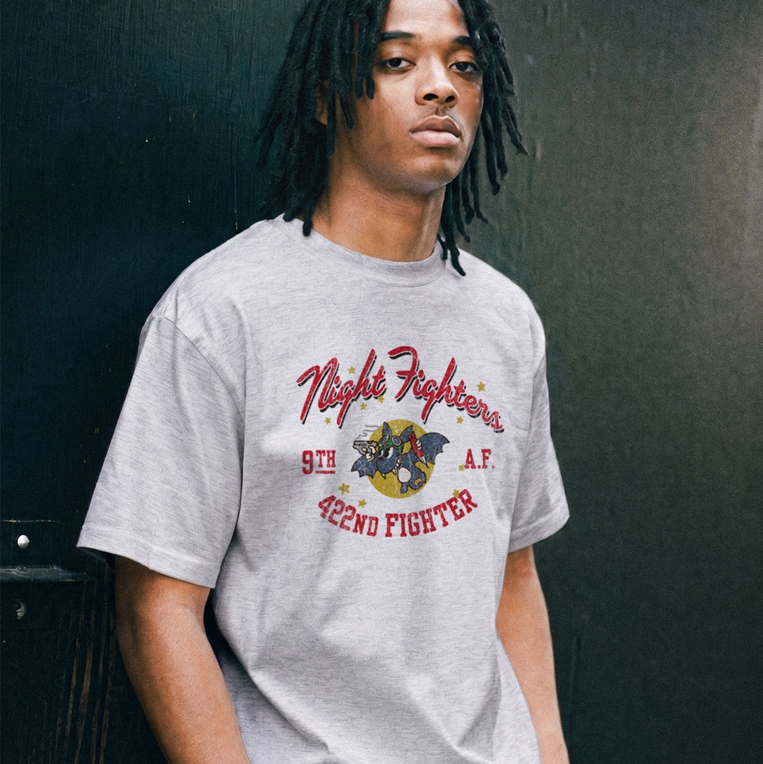 GILDAN x Vintage Collection NIGHT BAT T-Shirt Grey 착용 스타일