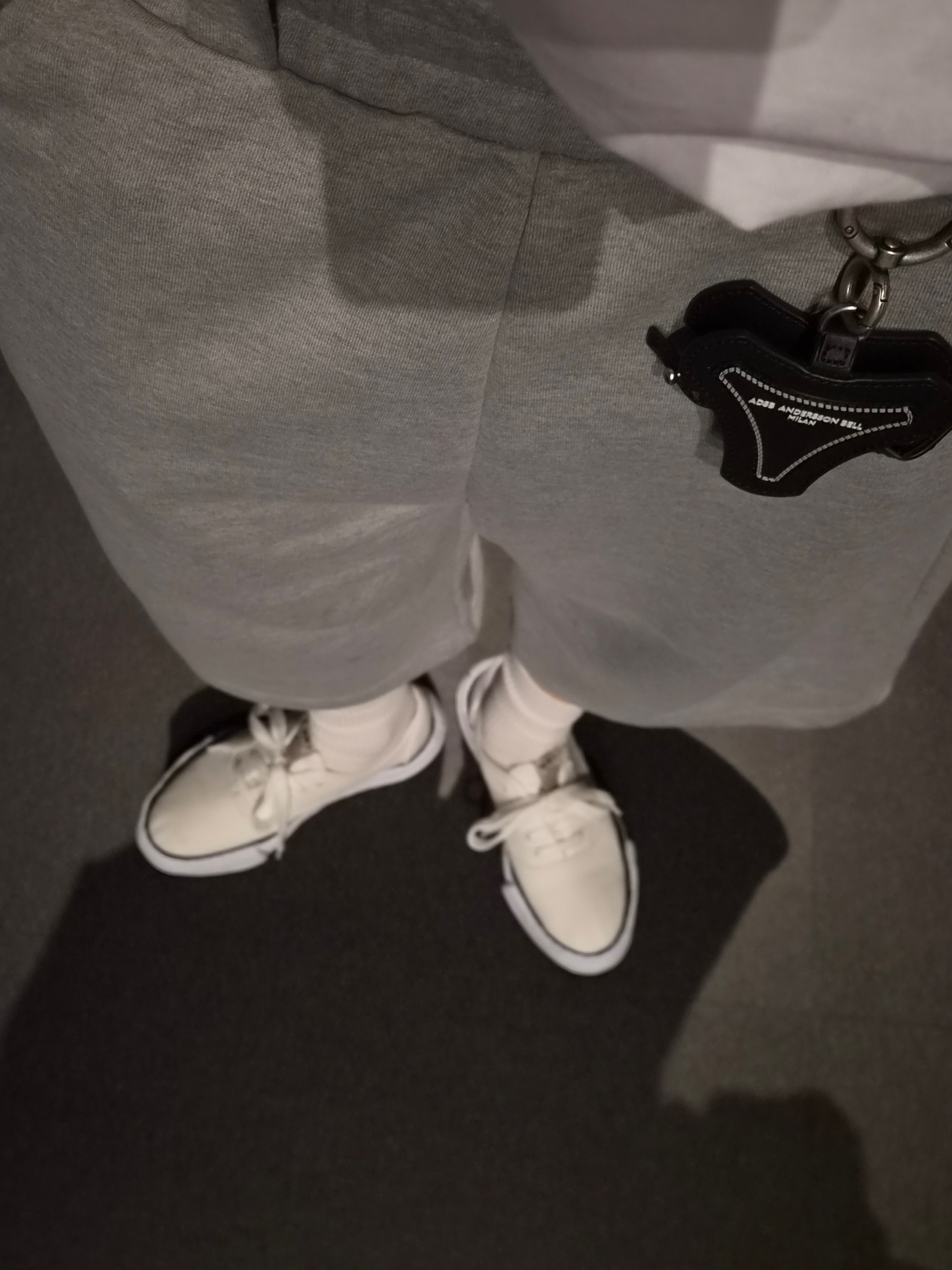 True Religion New Glory Long Sleeve_White, Supreme Hanes Boxer Briefs White (4 Pack) 착용 스타일 - 2