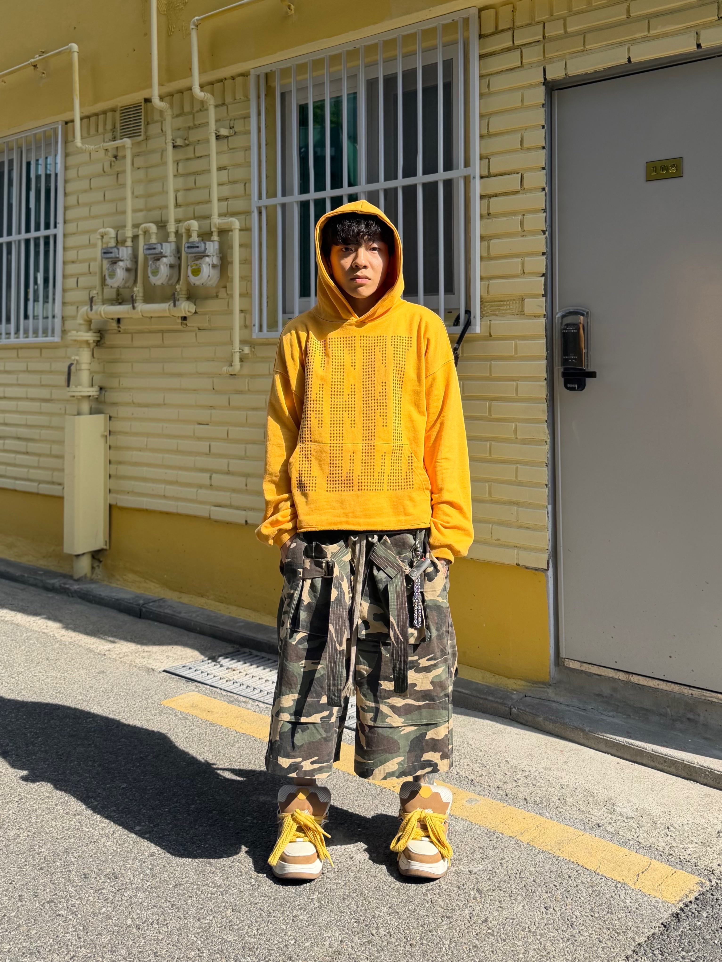 Wapworks Field Safety Bermuda Camo 착용 스타일 - 3