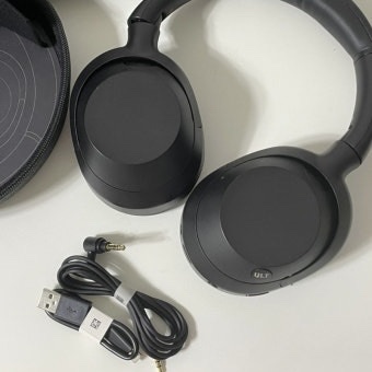 Sony ULT WEAR Black (Sony Korea Ver.), Sony ULT WEAR (Sony Korea Ver.) 착용 스타일 - 2