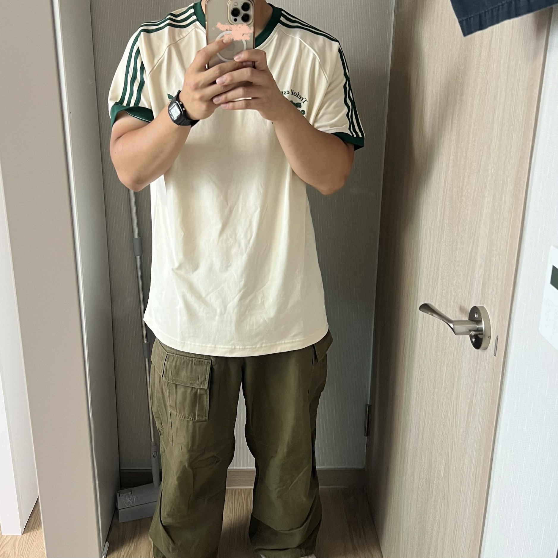 Adidas Sport Graphic Cali T-Shirt Wonder White - KR Sizing 착용 스타일