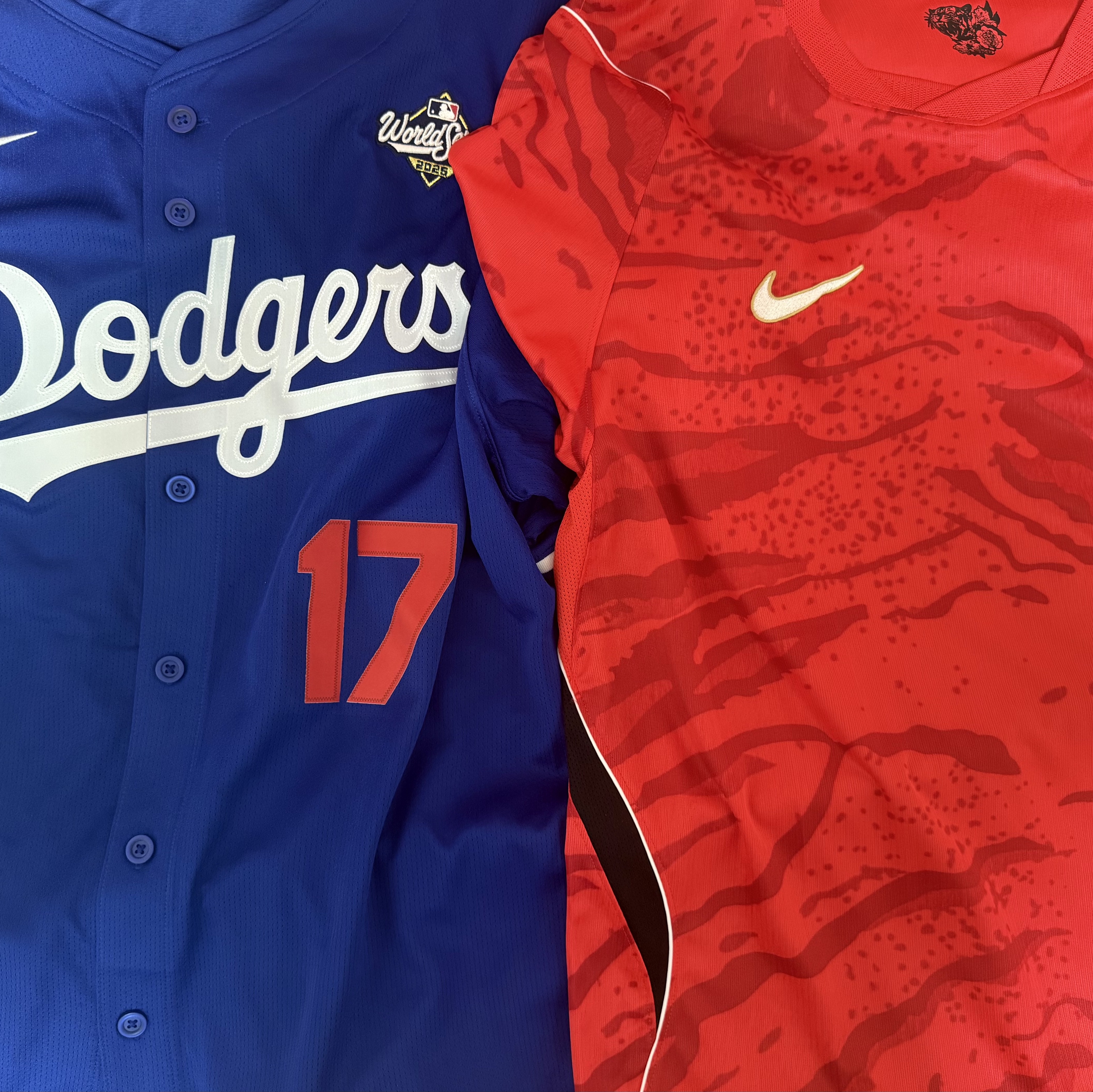 Nike MLB Los Angeles Dodgers Shohei Ohtani Alt Replica Jersey Royal, Nike Korea 2026 Stadium Home Dri-Fit Soccer Replica Jersey Global Red Black (Non Marking Ver.) 착용 스타일
