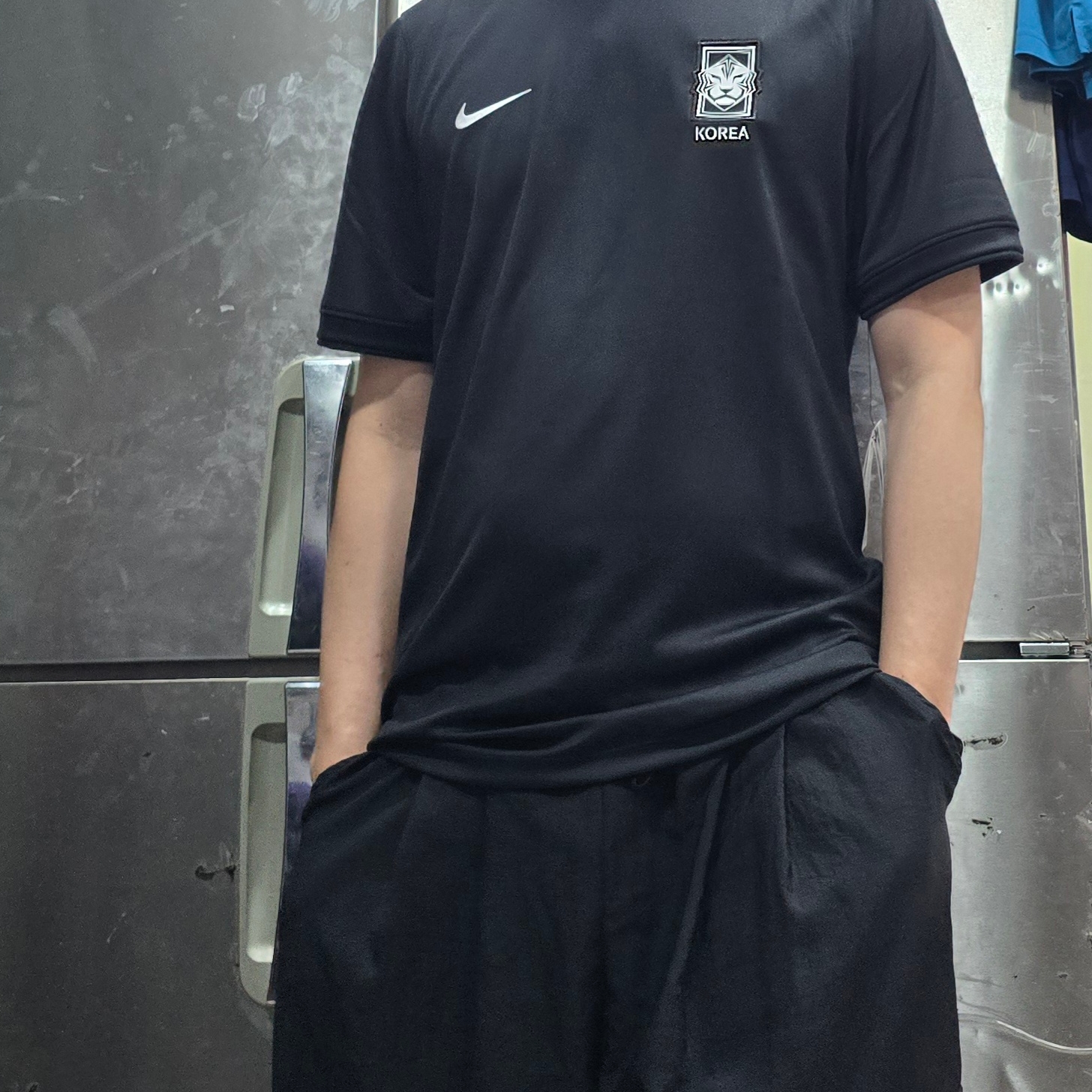 Nike x Peaceminusone Korea Academy Pro Short-Sleeve Football Top Black White (IH1682-010) 착용 스타일 - 1