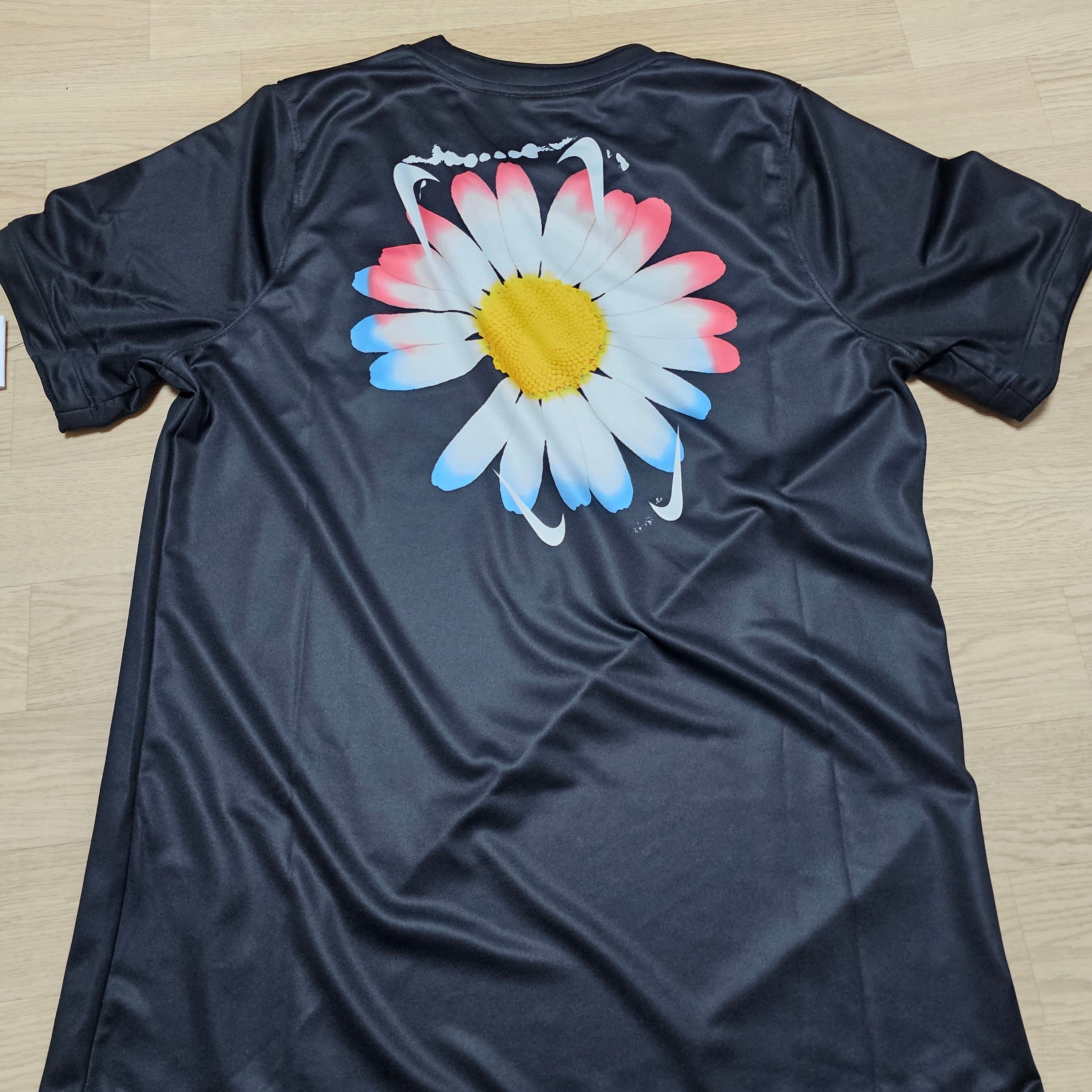 Nike x Peaceminusone Korea Academy Pro Short-Sleeve Football Top Black White 착용 스타일 - 2