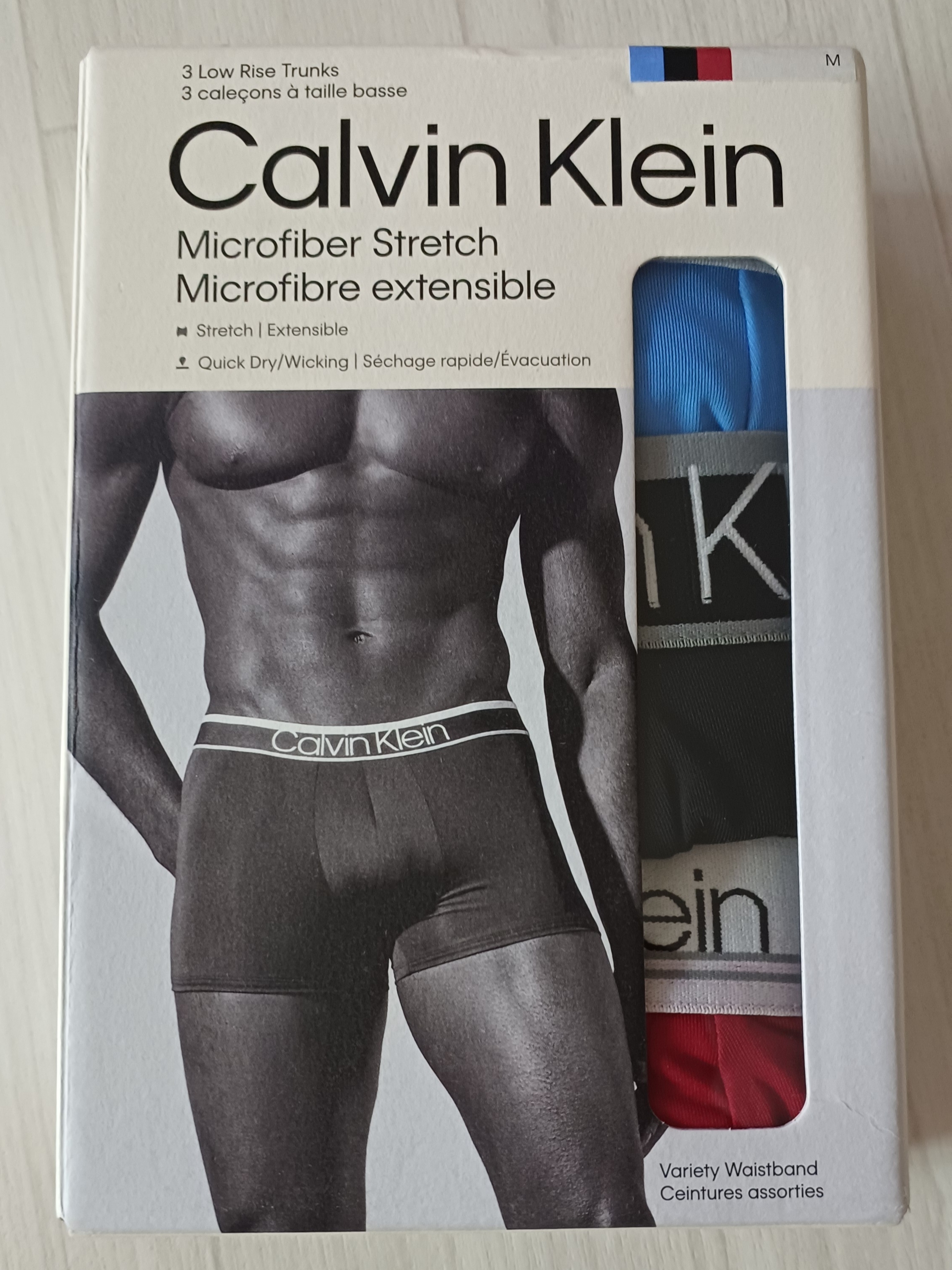 Calvin Klein Micro Variety WB 3-Pack Low Rise Trunks Blue Black 착용 스타일