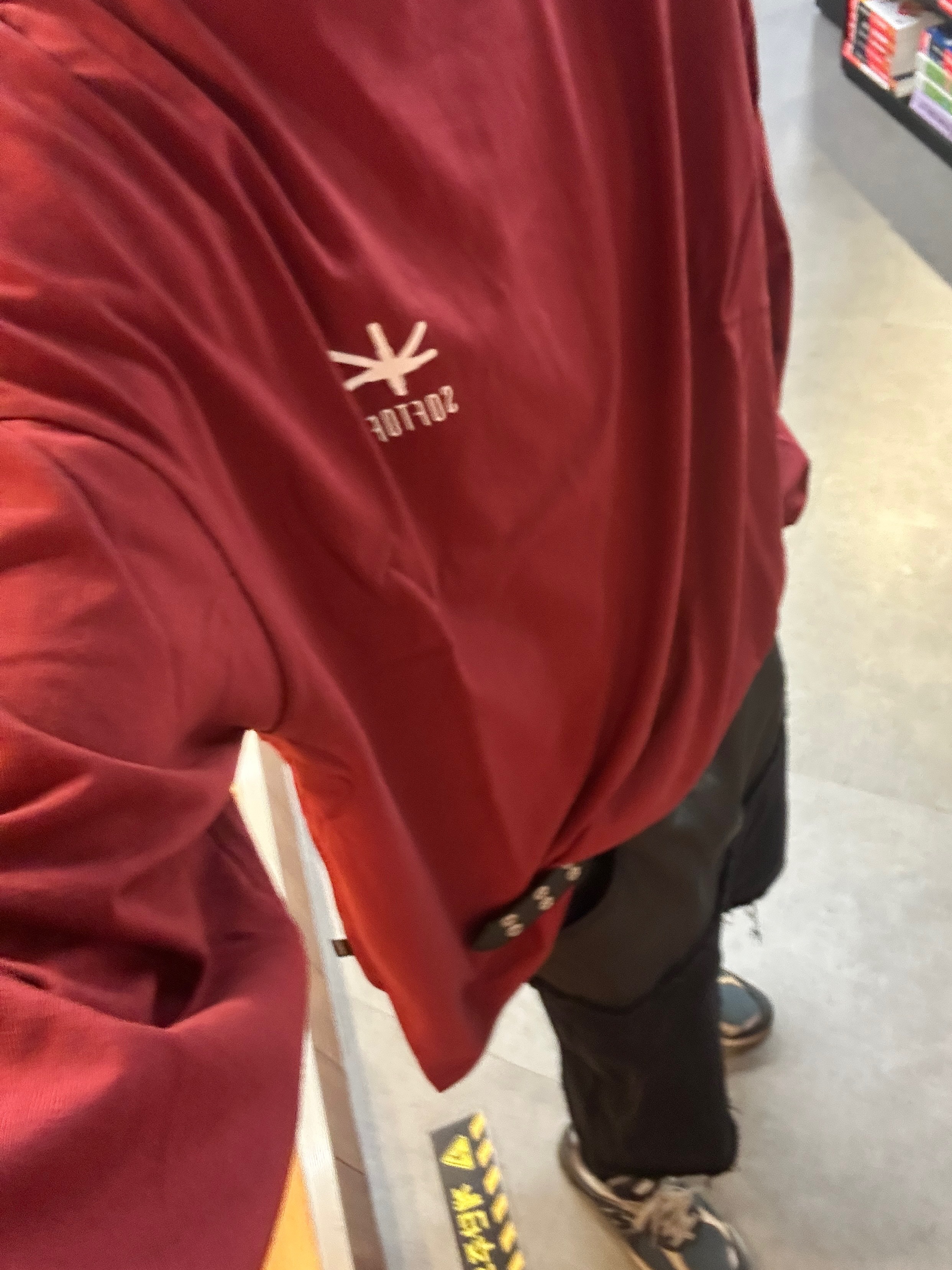 Softoffice Community Sleeve - Burgundy, Softoffice Community Sleeve- Navy 착용 스타일 - 3
