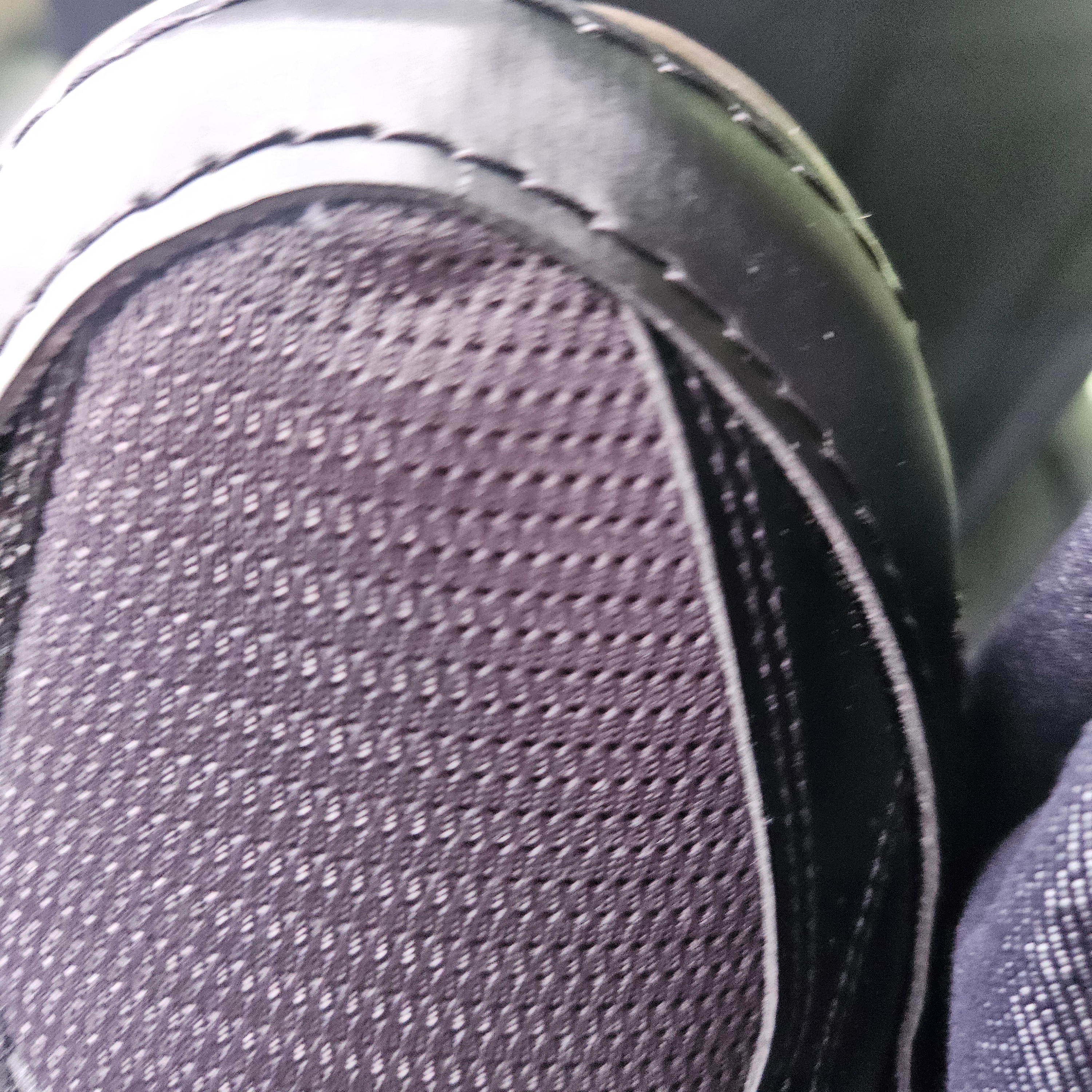 Asics Hypersync Graphite Grey Black 착용 스타일