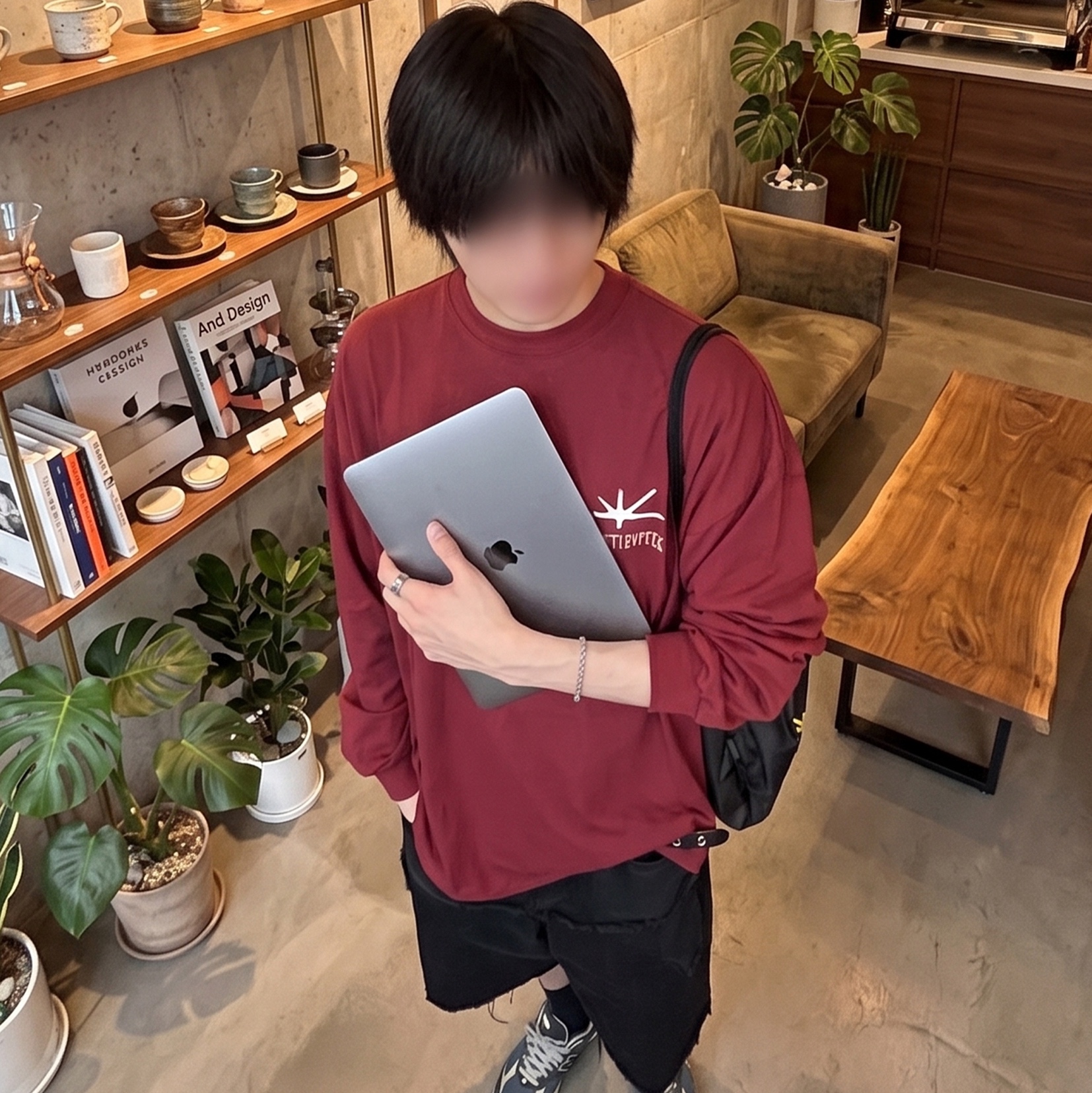 Softoffice Community Sleeve - Burgundy, Softoffice Community Sleeve- Navy 착용 스타일 - 2