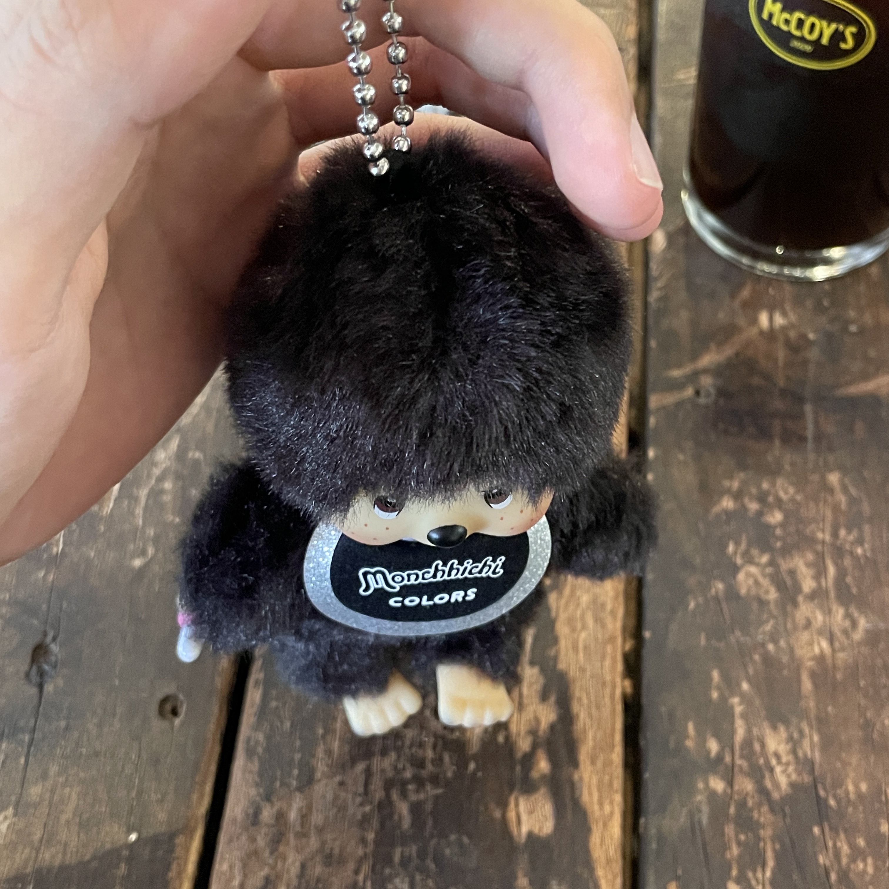 Monchhichi Colors Key Chain Black 착용 스타일 - 1