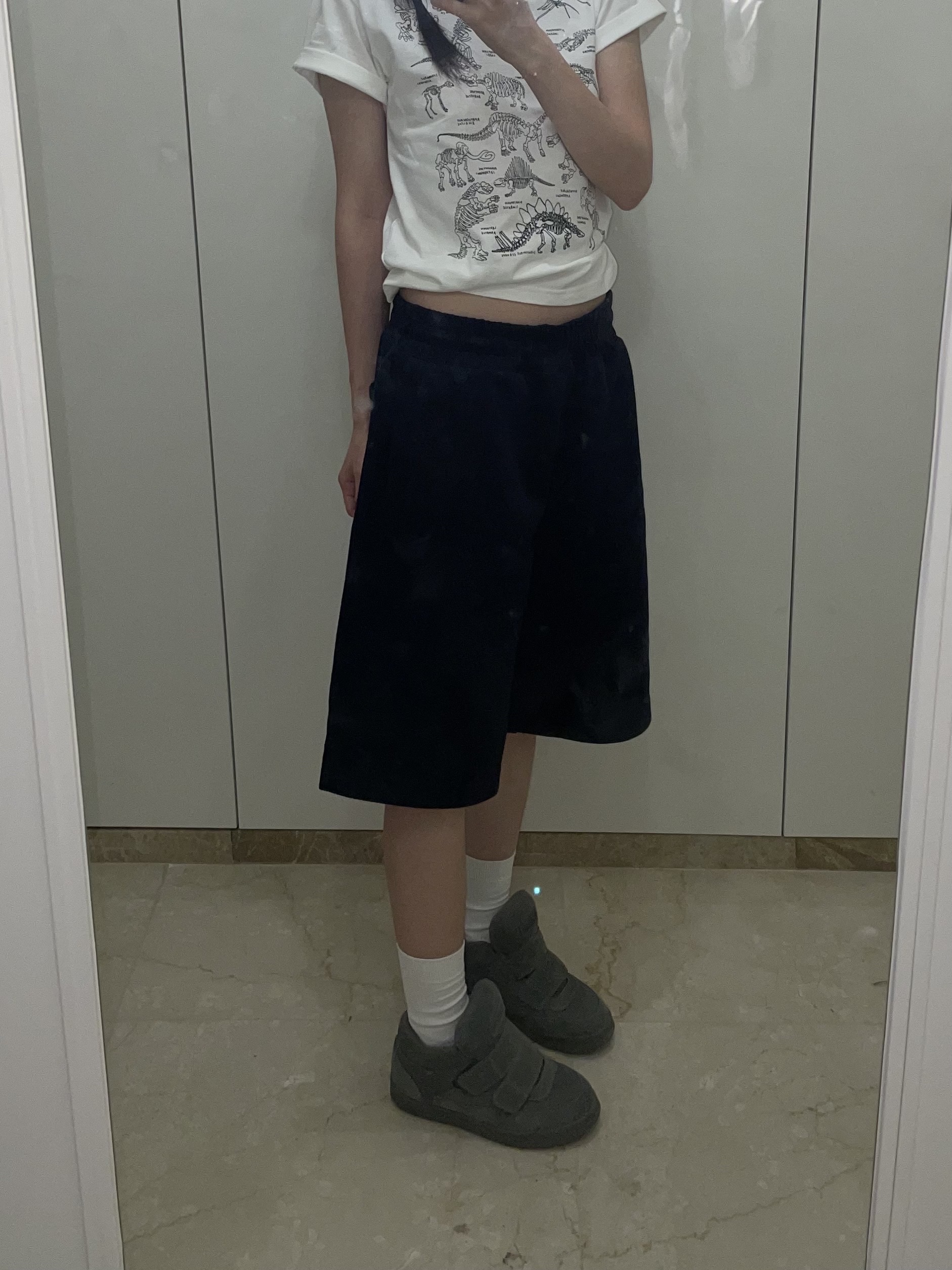 COYSEIO Coy Bumble Sneakers Grey 착용 스타일