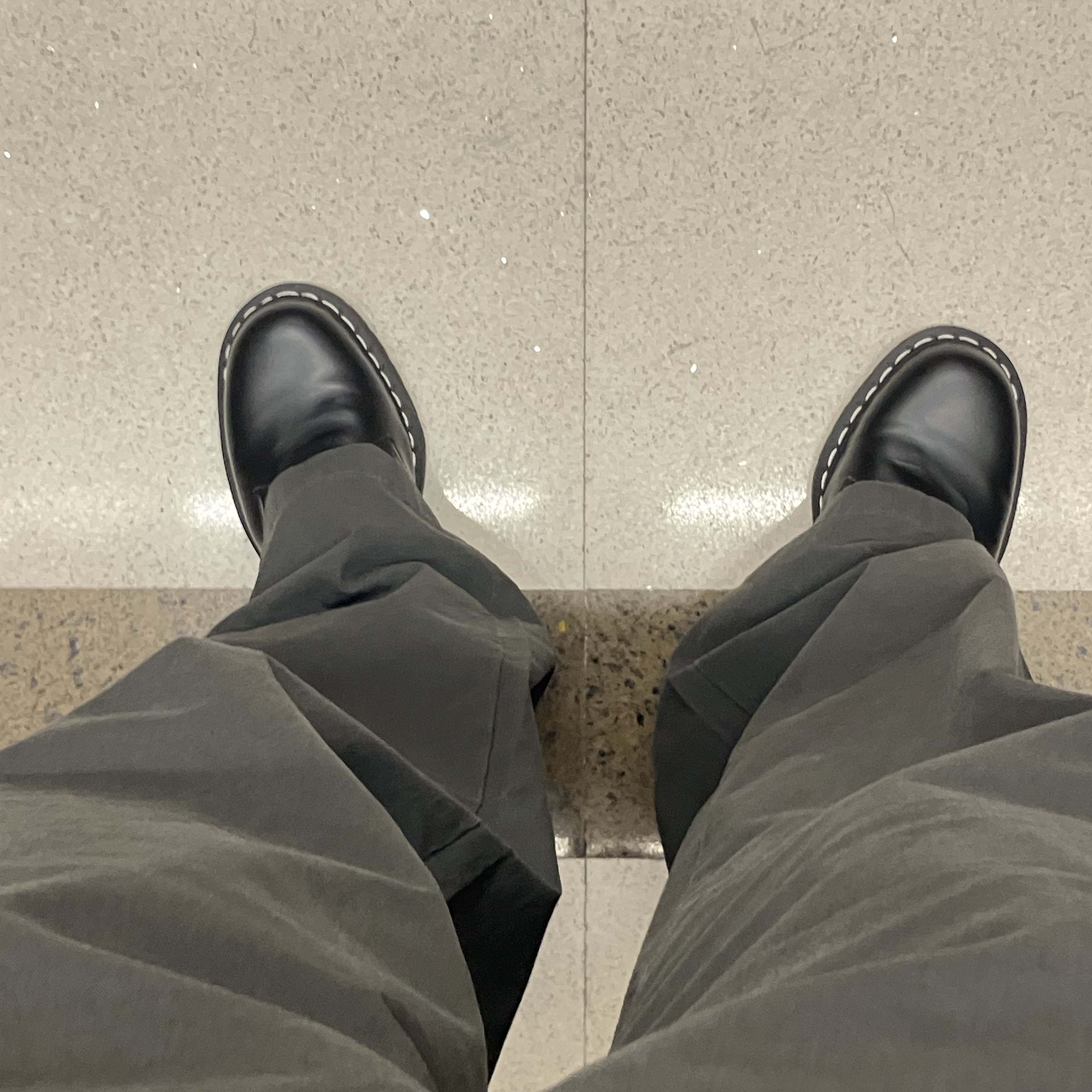 Dr. Martens 1461 WS Black Smooth 착용 스타일