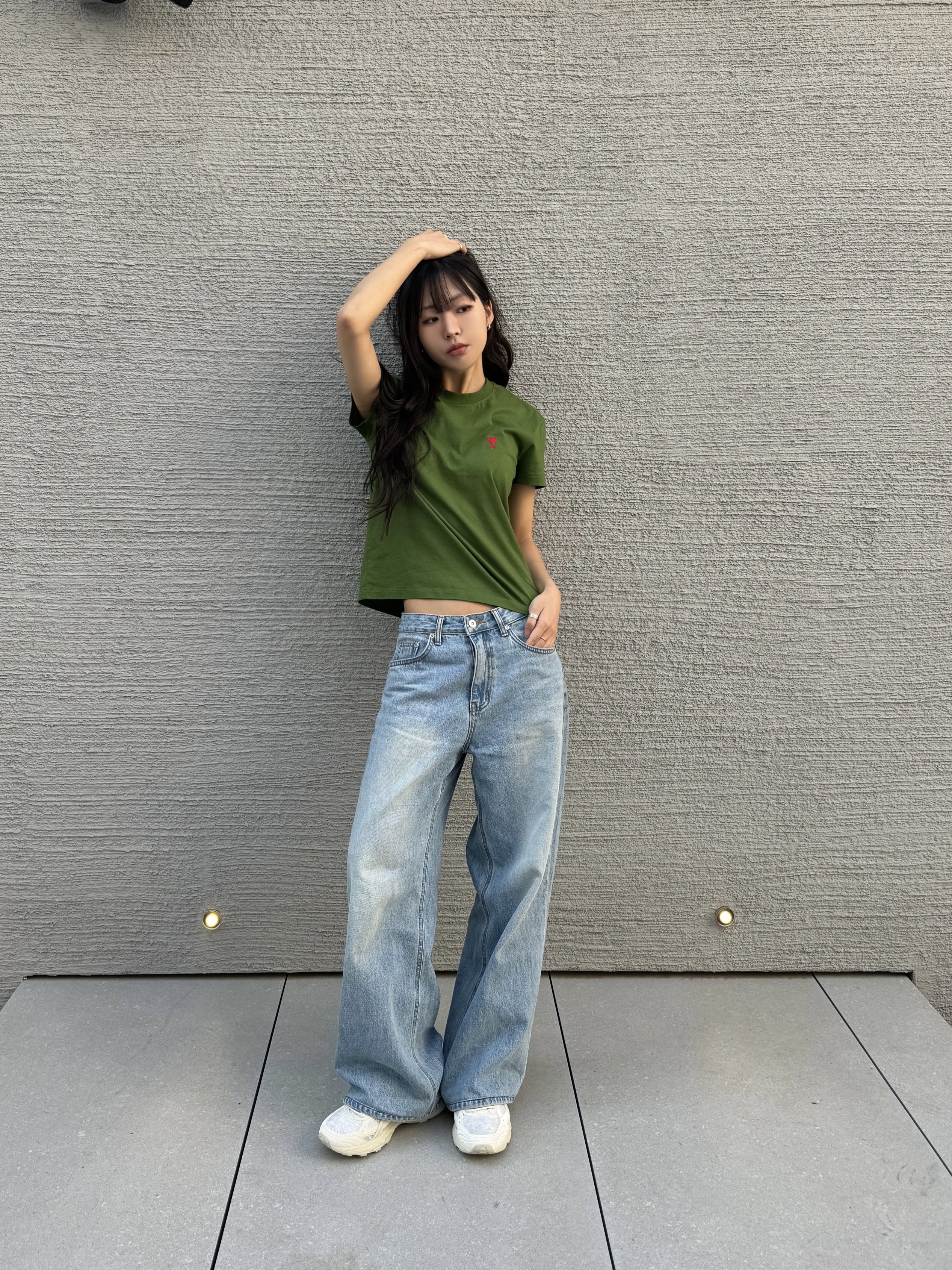AMI de Coeur T-Shirt Green 착용 스타일 - 1