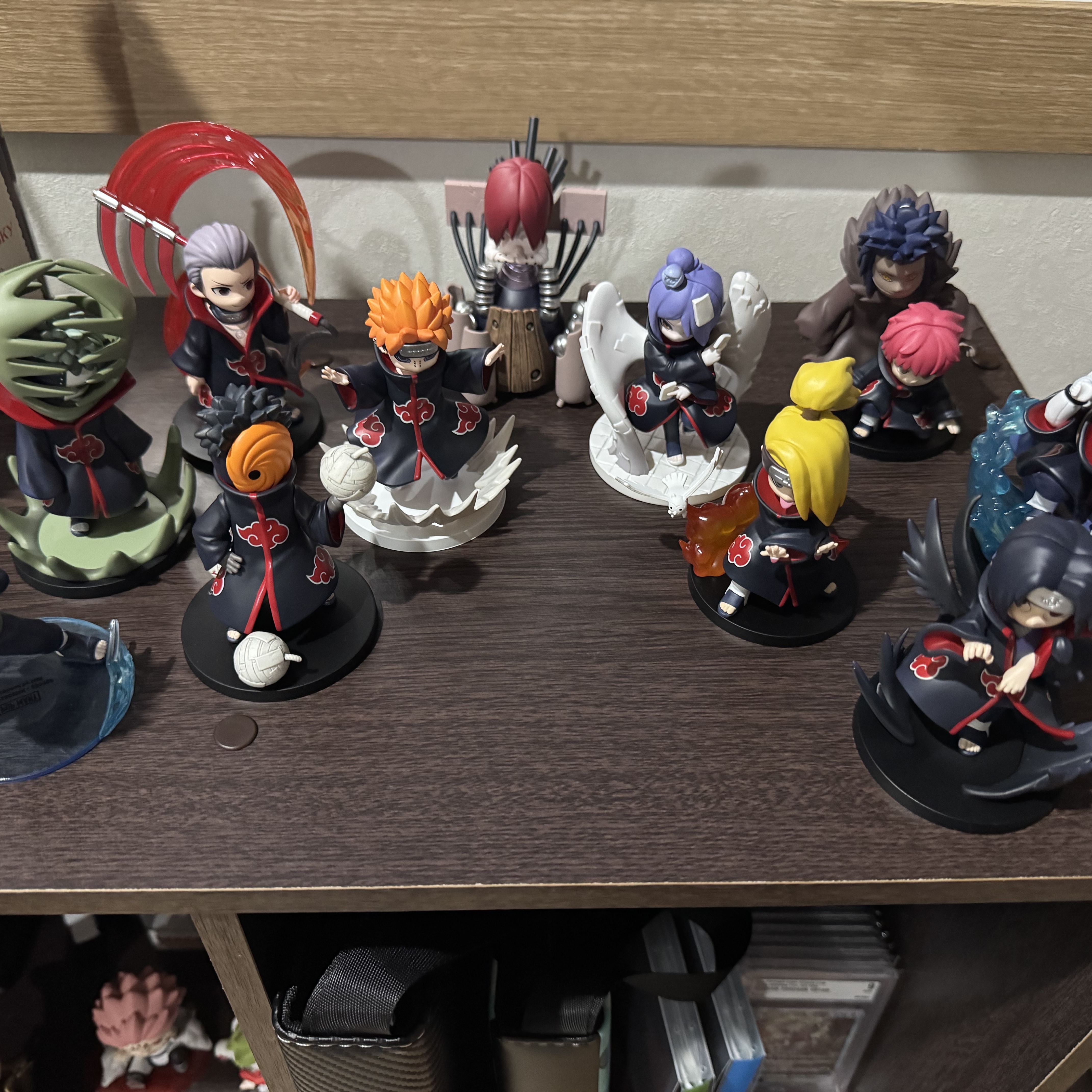 Pop Mart Naruto: Shippuden Series Battle Against Akatsuki Themed Figure Sealed Case (10 Blind Boxes) 착용 스타일