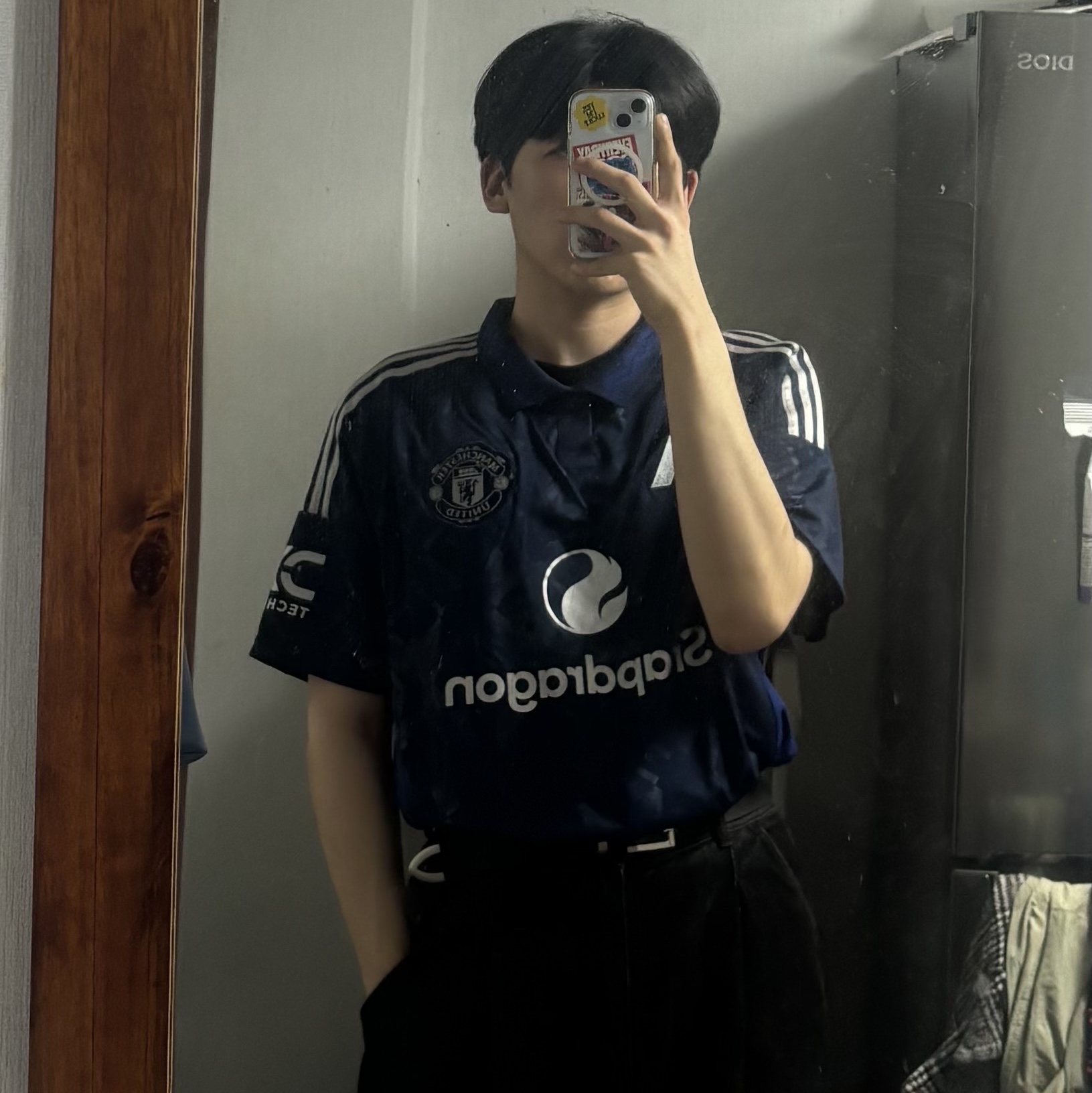 Adidas Manchester United 2024/25 Away Jersey Night Indigo - KR Sizing (Non Marking Ver.) 착용 스타일