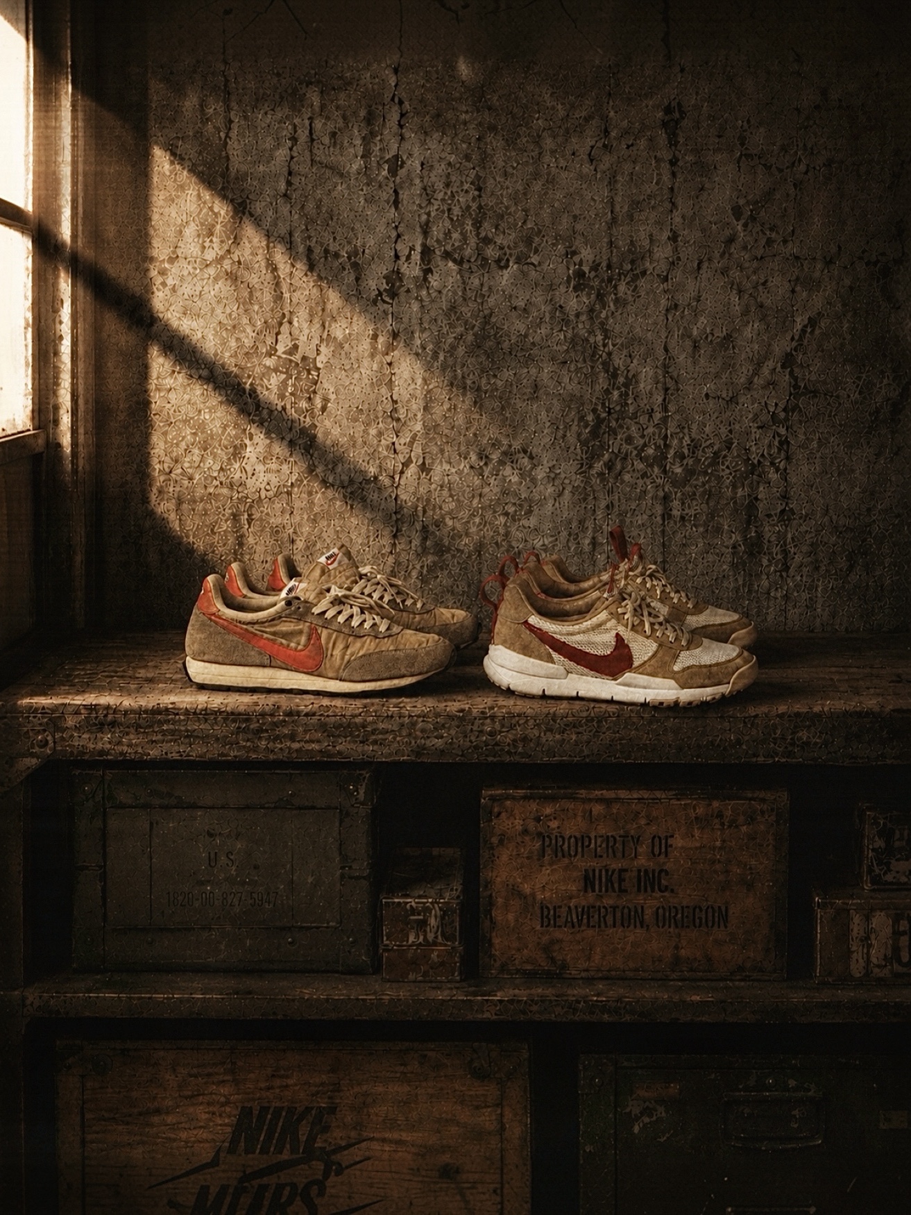 Nike x Tom Sachs Mars Yard Shoe 2.0 Space Camp, Nike Daybreak SP Vegas Gold College Orange 착용 스타일