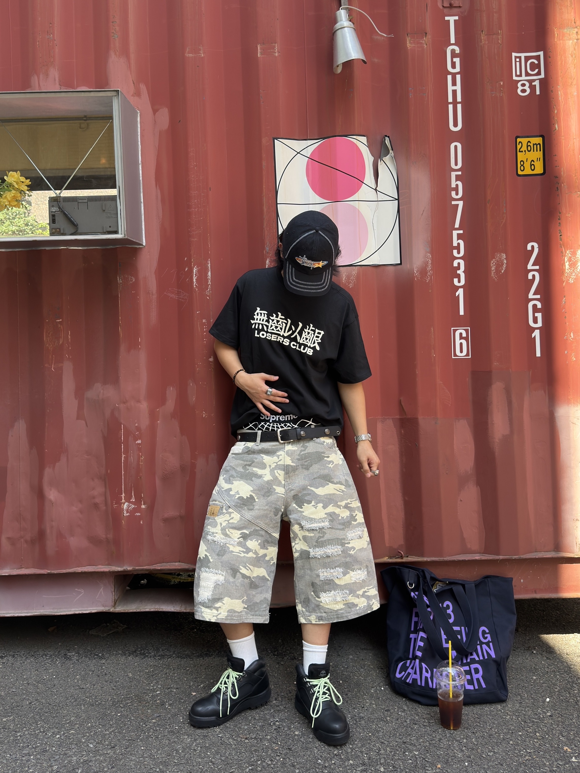 Stussy Oval Star Cap Black 착용 스타일 - 1