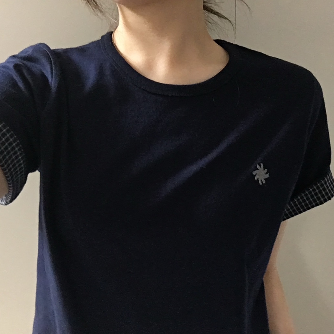 SLOW RECORD HOUSE Layered Check Roll-Up T-Shirt Navy 착용 스타일 - 2