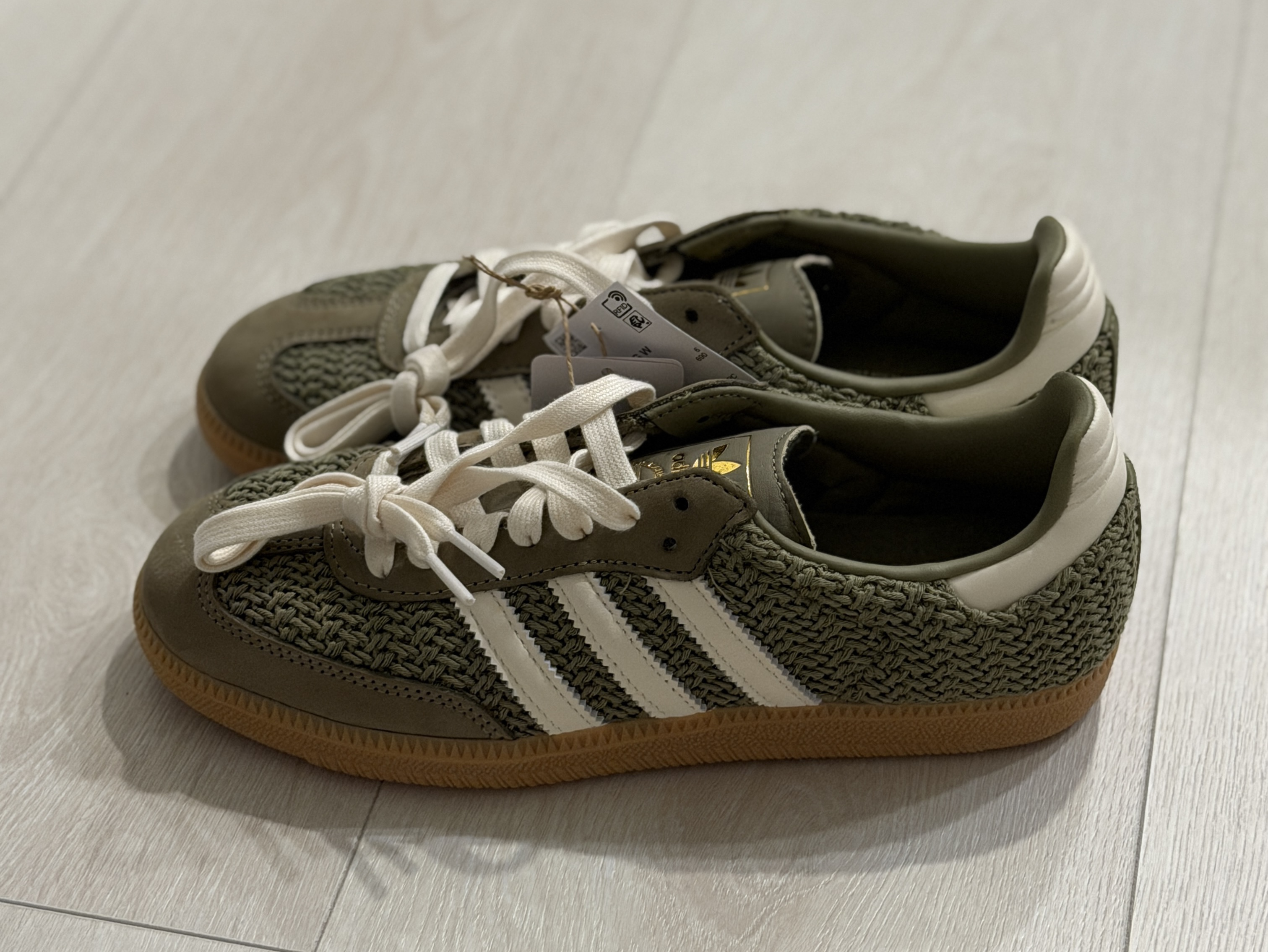 (W) Adidas Samba OG Orbit Green Cream White 착용 스타일