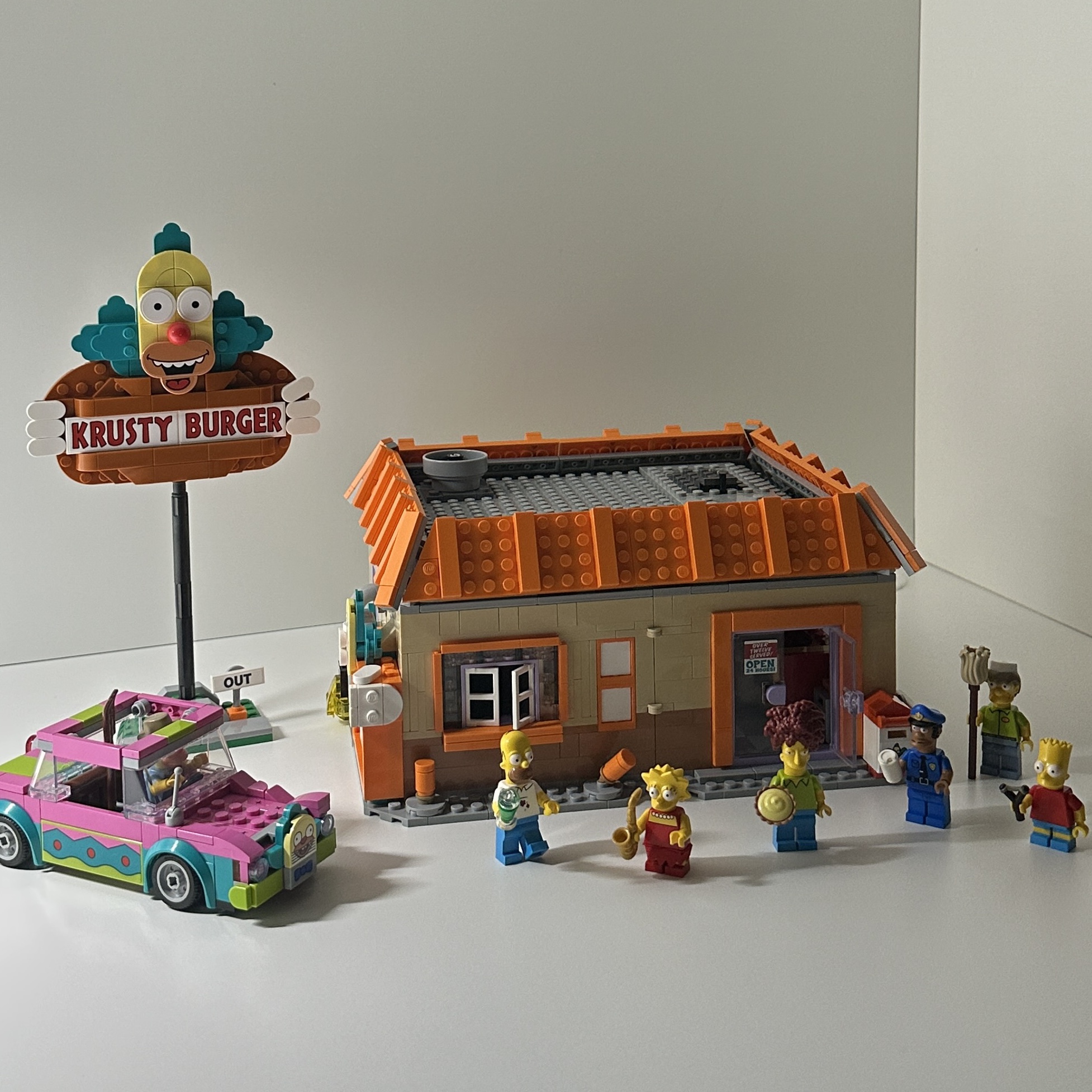 Lego Icons The Simpsons: Krusty Burger 착용 스타일 - 1