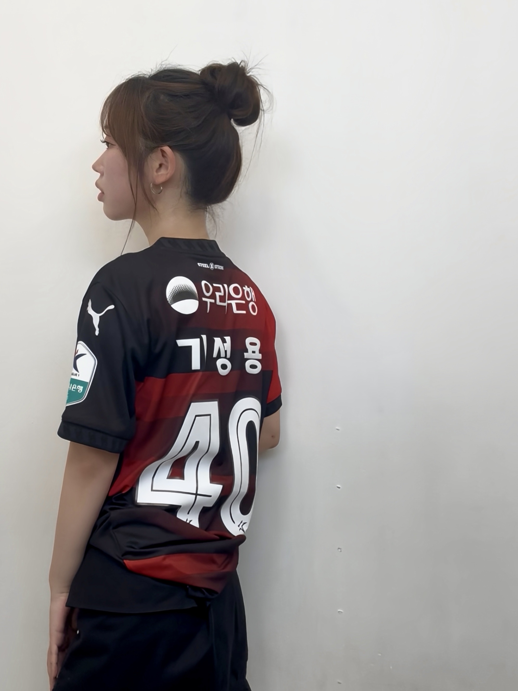 Puma Pohang Steelers FC 2025 Home Jersey Team Regal Red (Non Marking Ver.) 착용 스타일