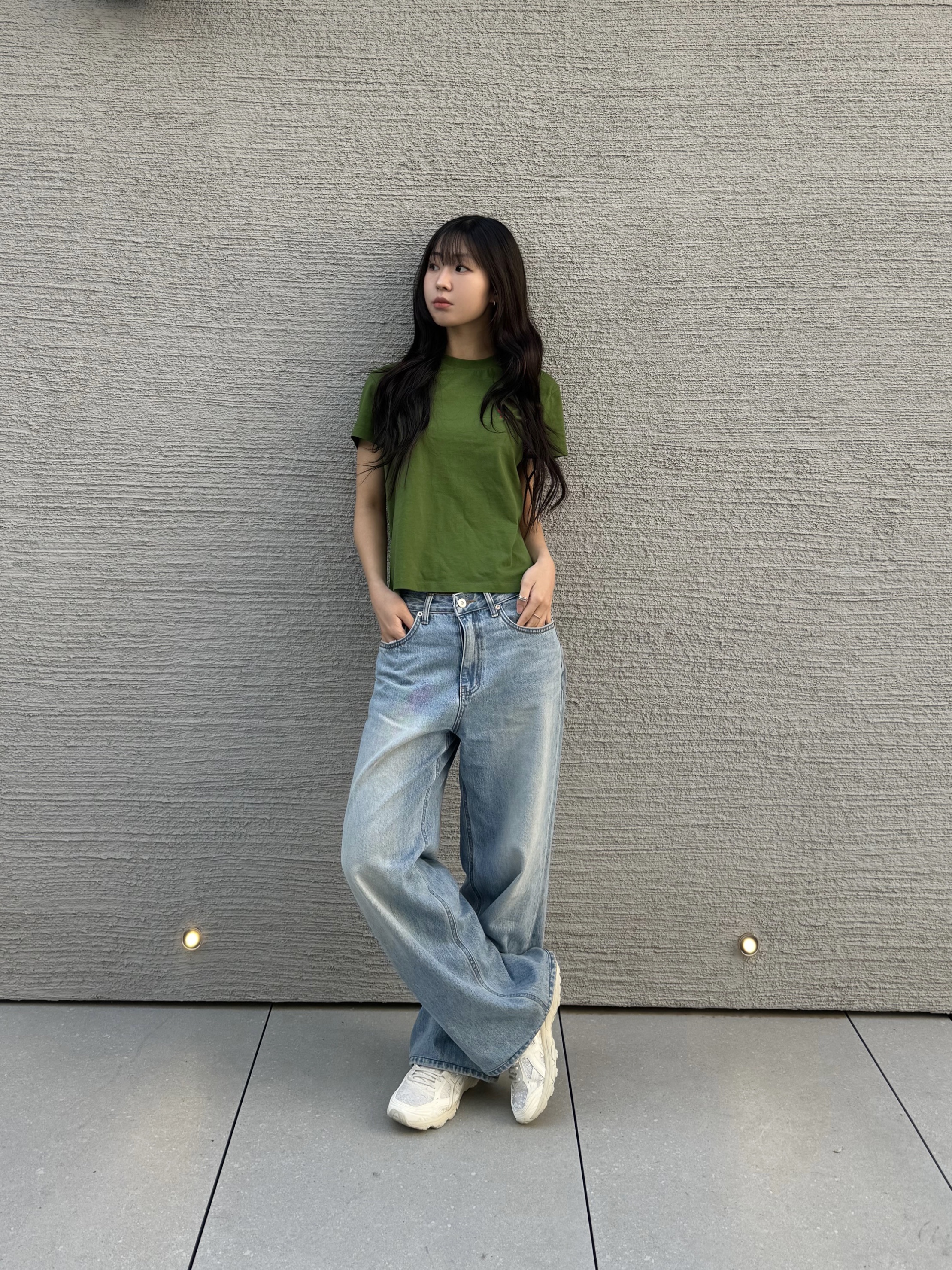 AMI de Coeur T-Shirt Green 착용 스타일 - 2