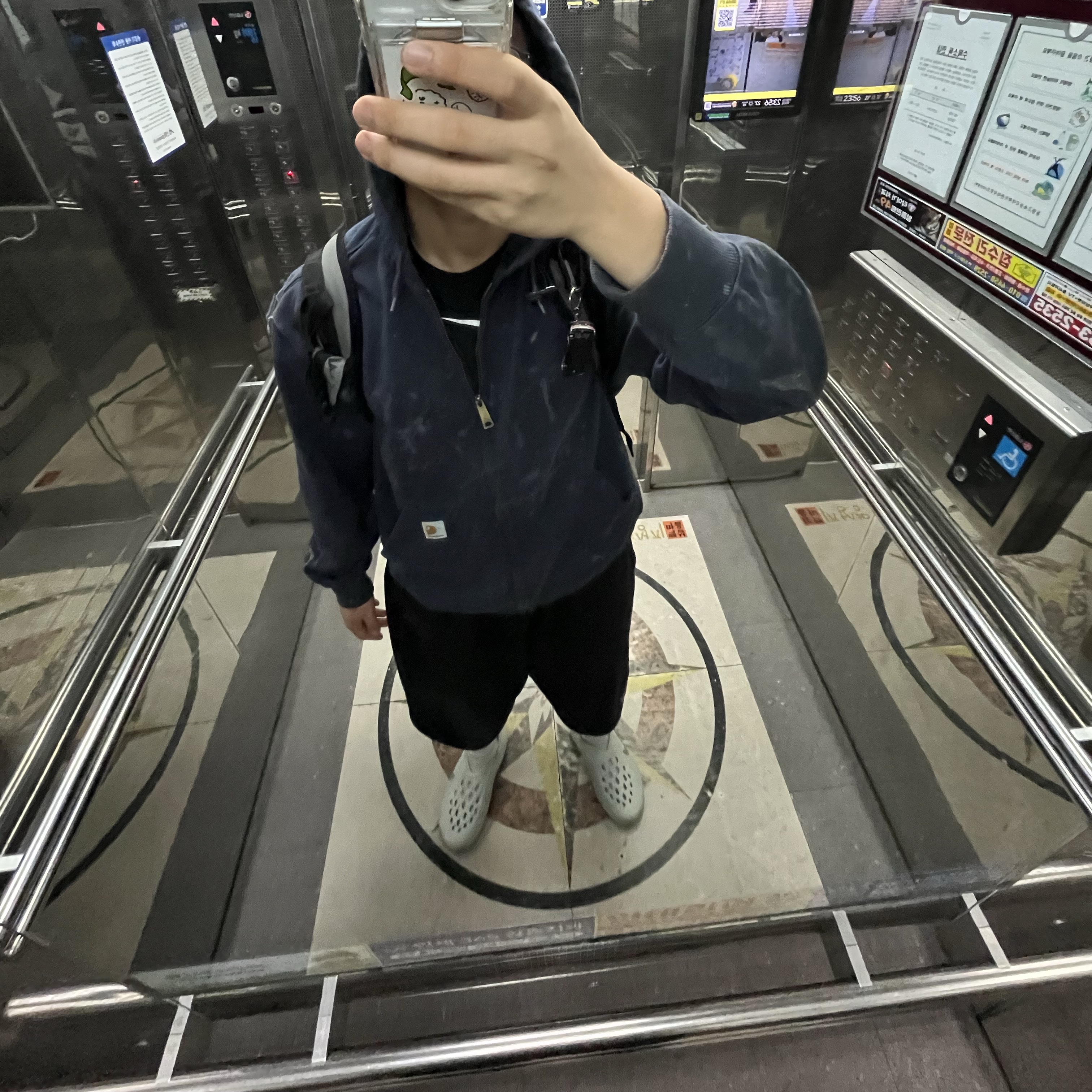 Carhartt Rain Defender Loose Fit Heavyweight Tall Full Zip Sweatshirt New Navy, Nike ReactX Rejuven8 Spruce Aura Light Silver 착용 스타일
