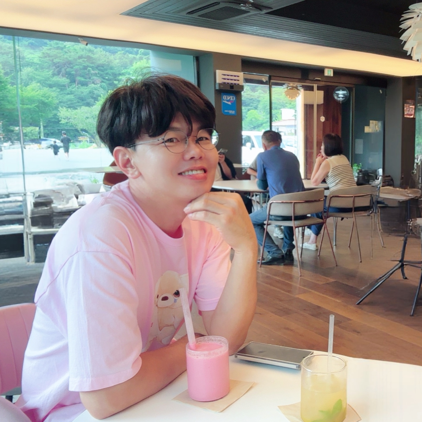 Supreme Bear T-Shirt Light Pink - 25SS 착용 스타일