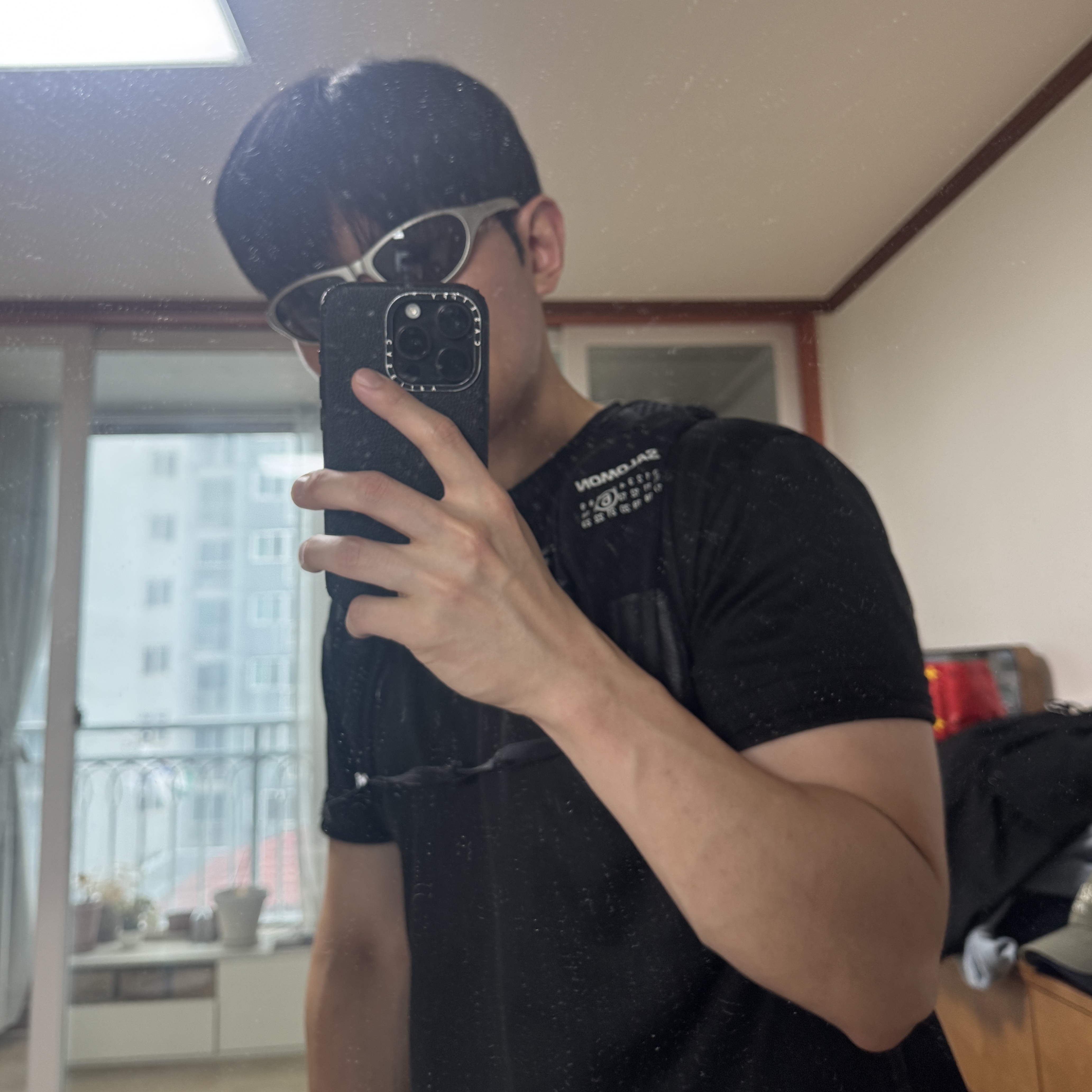 Salomon x MM6 Maison Margiela XT-15 Black, Montbell Trekking Glasses Silver Metallic Light Grey 착용 스타일
