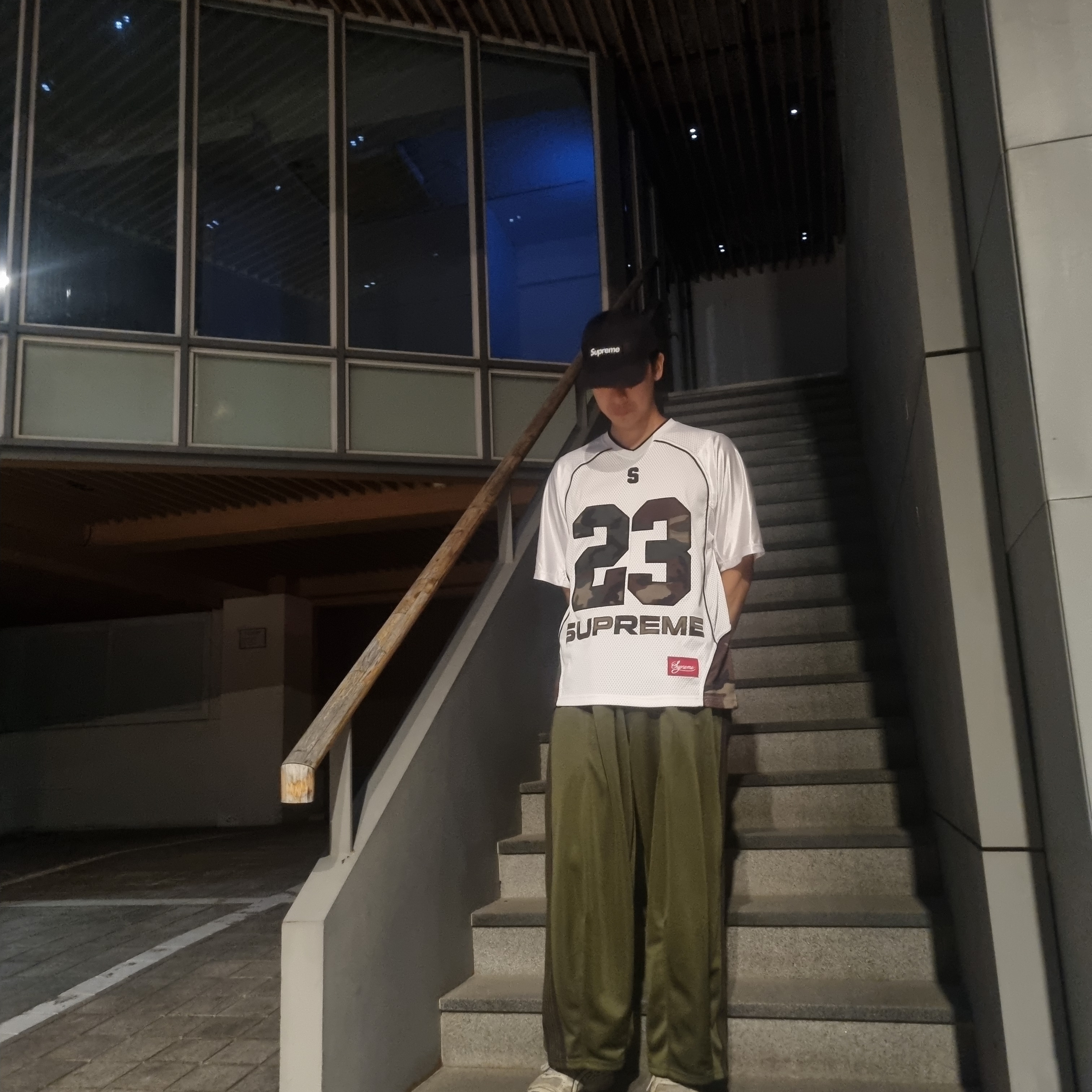 Supreme Perfect Season Football Jersey White - 23SS, Needles H.D. Track Pants Poly Smooth Olive 착용 스타일 - 2