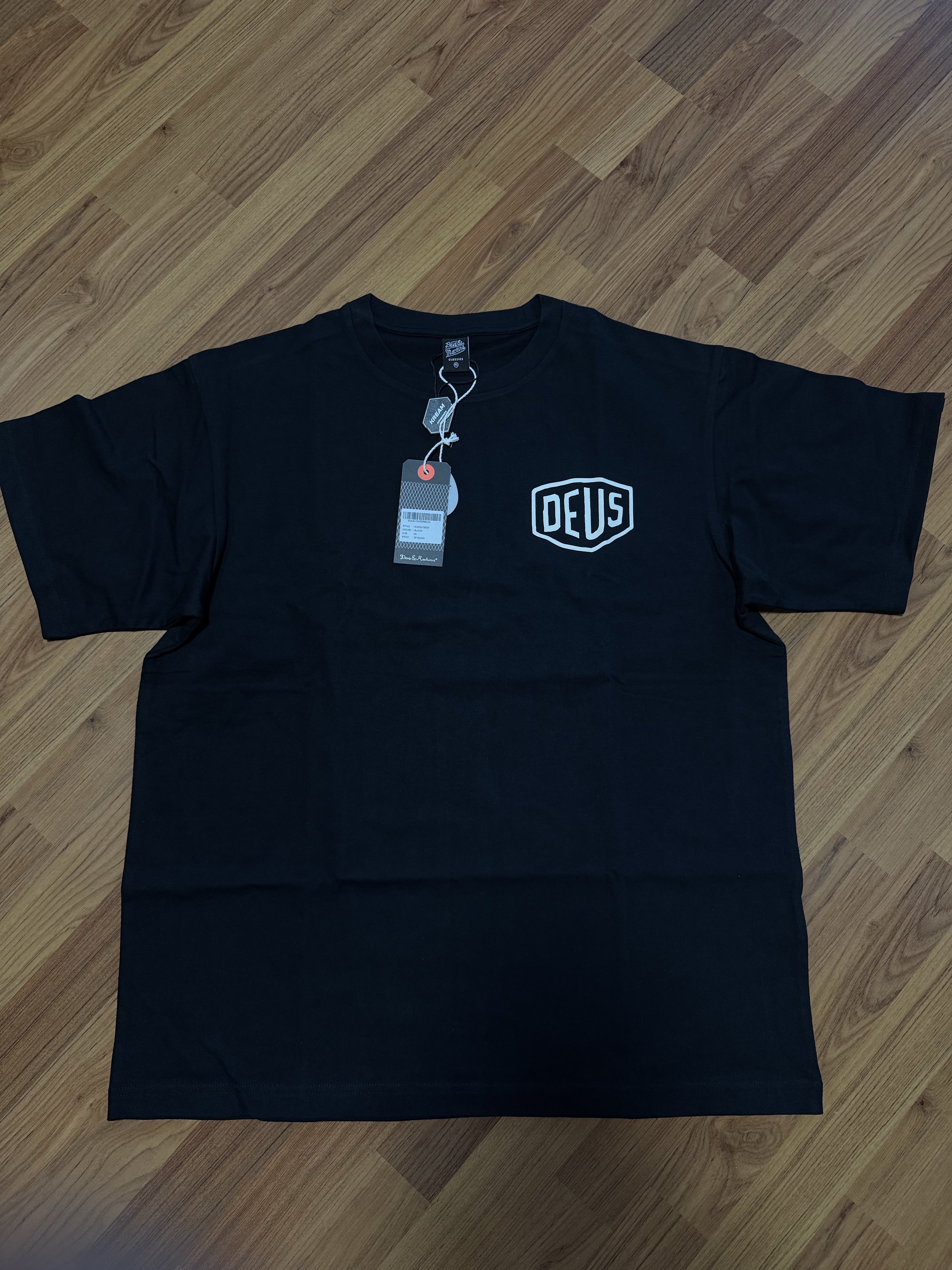 Deus Ex Machina Seoul Original Address T-Shirt Black 착용 스타일 - 1
