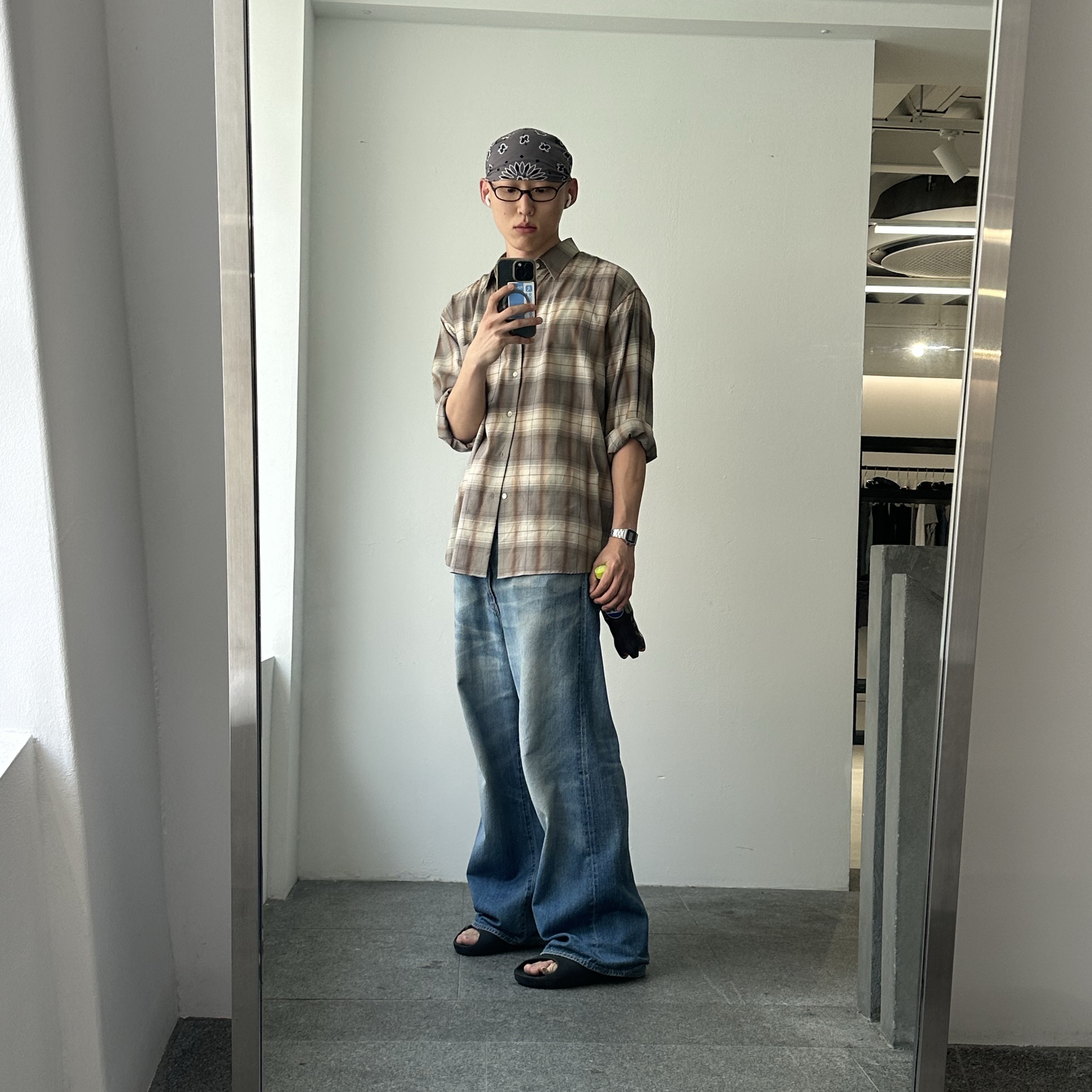 Chimi Code Acetate Renew Sunglasses Feral Tortoise Brown Lenses, Auralee Super Light Wool Check Shirt Gray Brown 착용 스타일