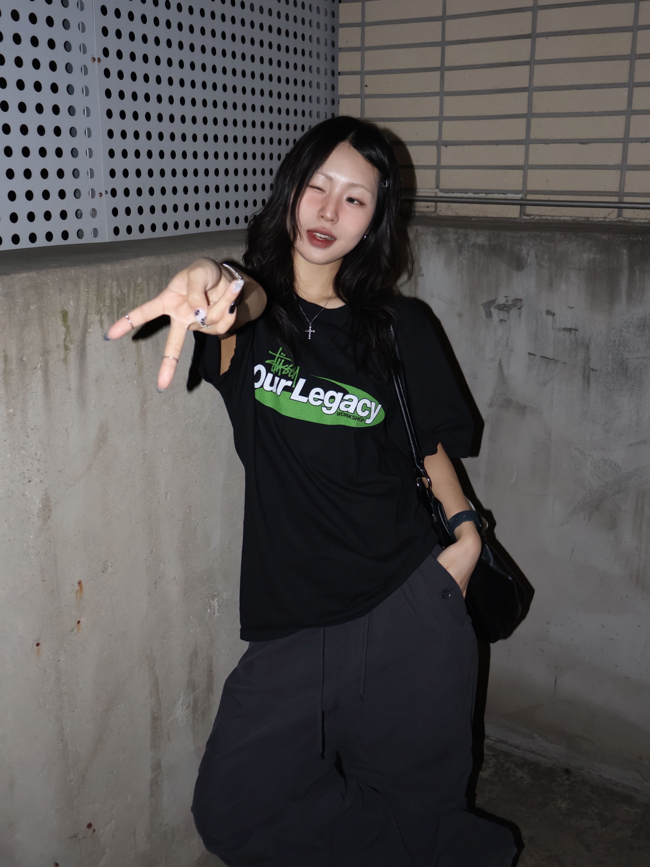 Stussy x Our Legacy Work Shop Swirl Pigment Dyed T-Shirt Black 착용 스타일
