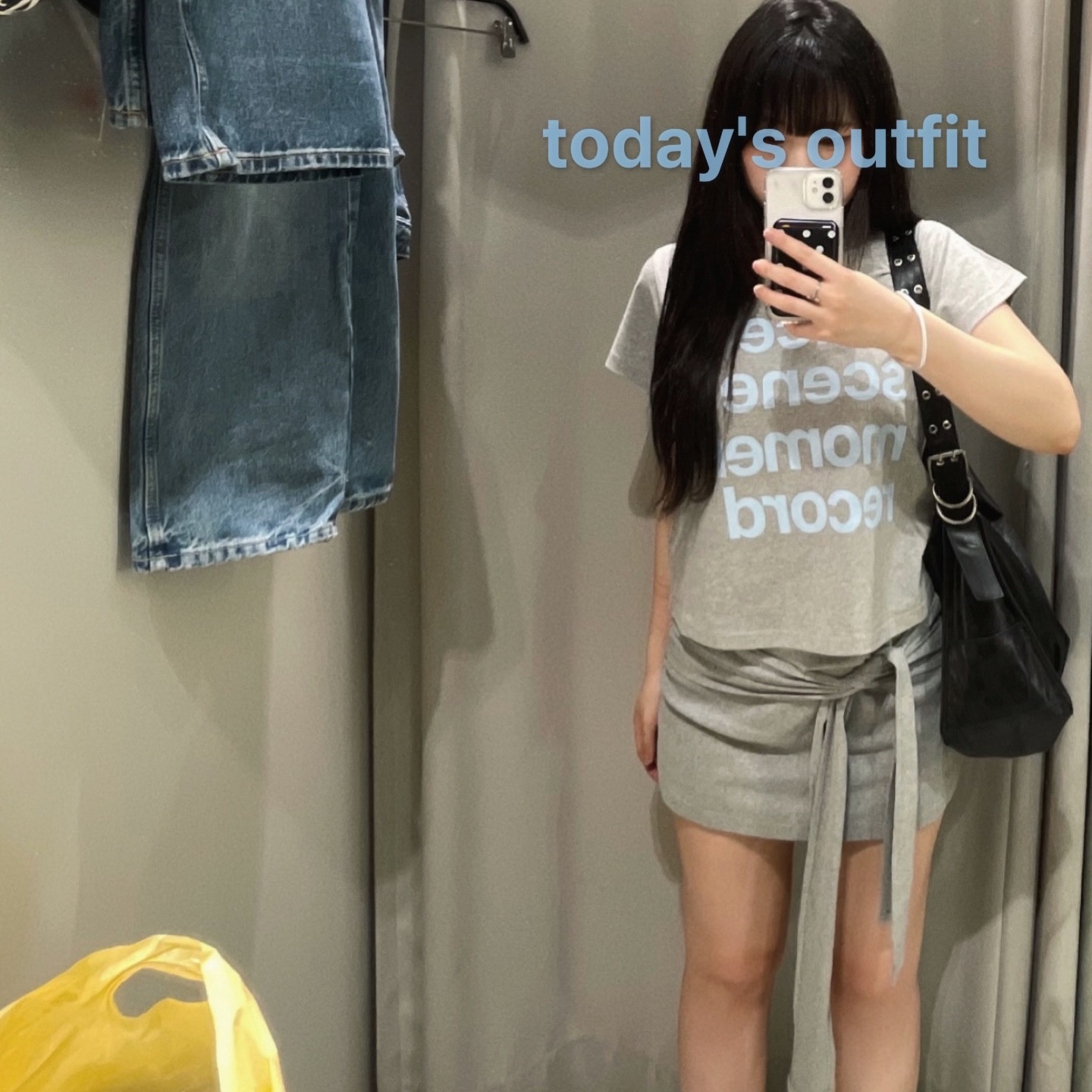 SLOW RECORD HOUSE Archive Typo T-Shirt Grey 착용 스타일 - 2